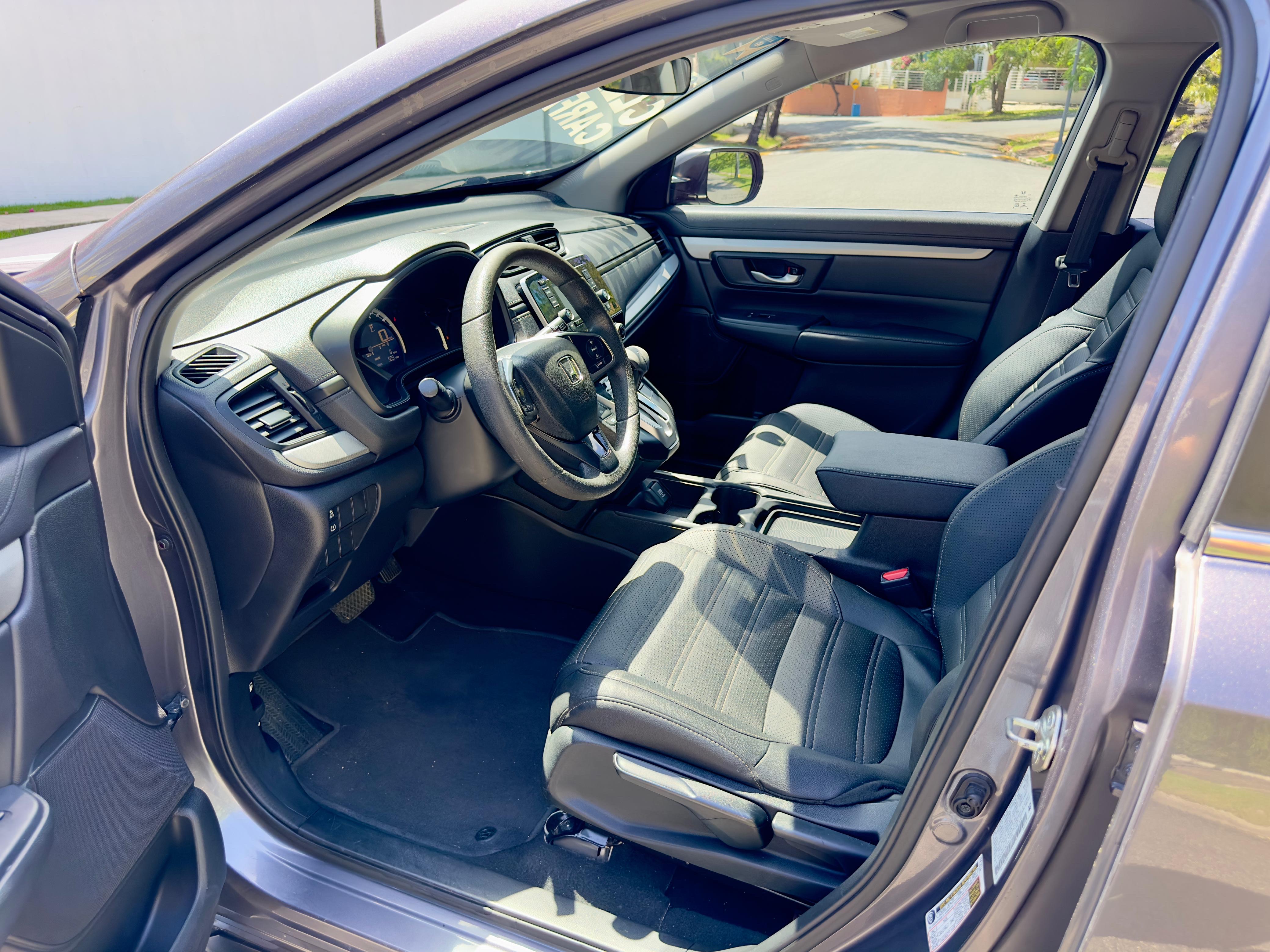 jeepetas y camionetas - Honda CRV LX 2018 8