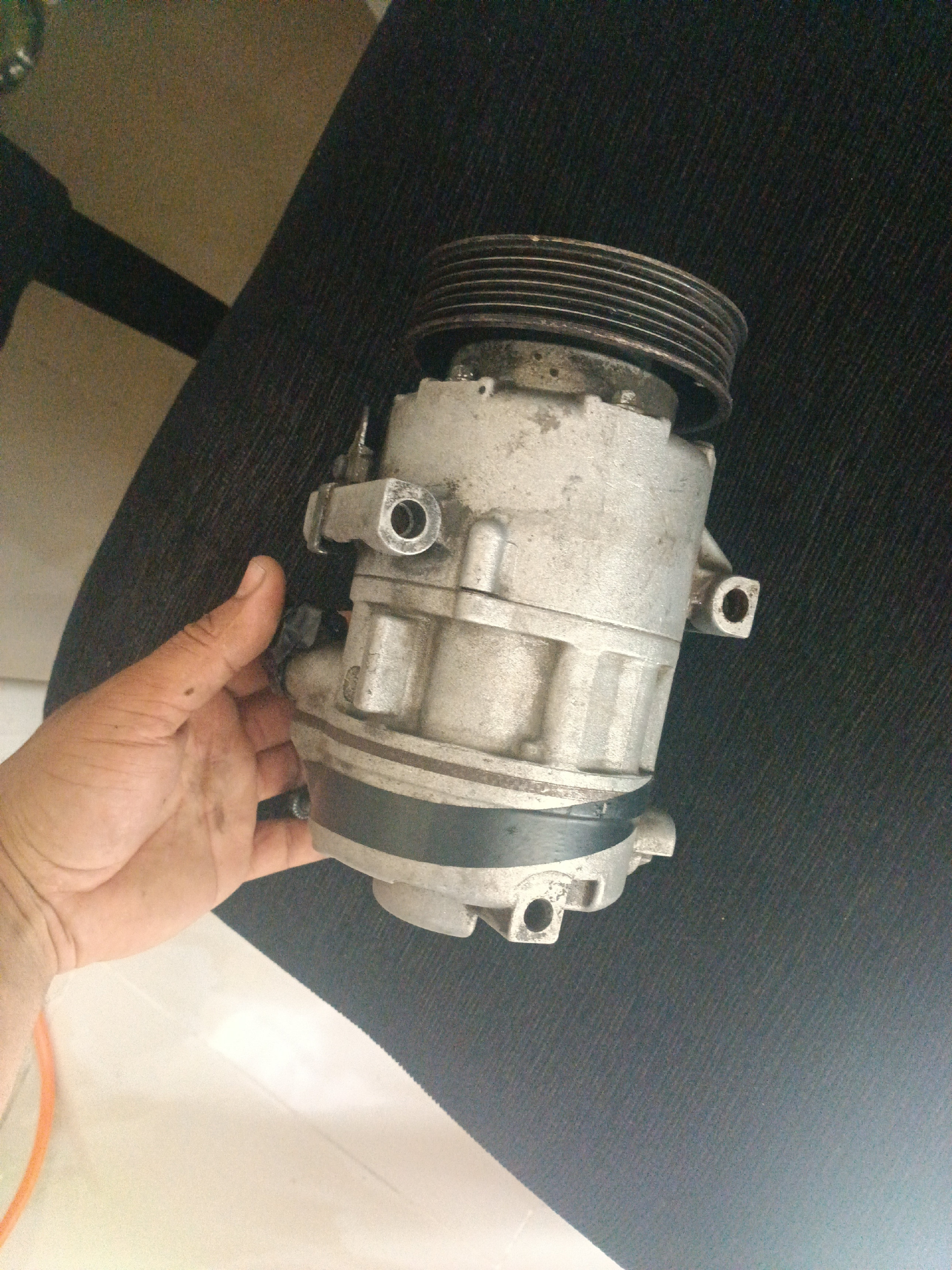 repuestos - compresor de Hyundai LF  0