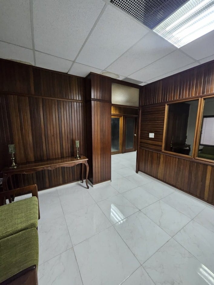 oficinas y locales comerciales - Alquilo Local Comercial 0