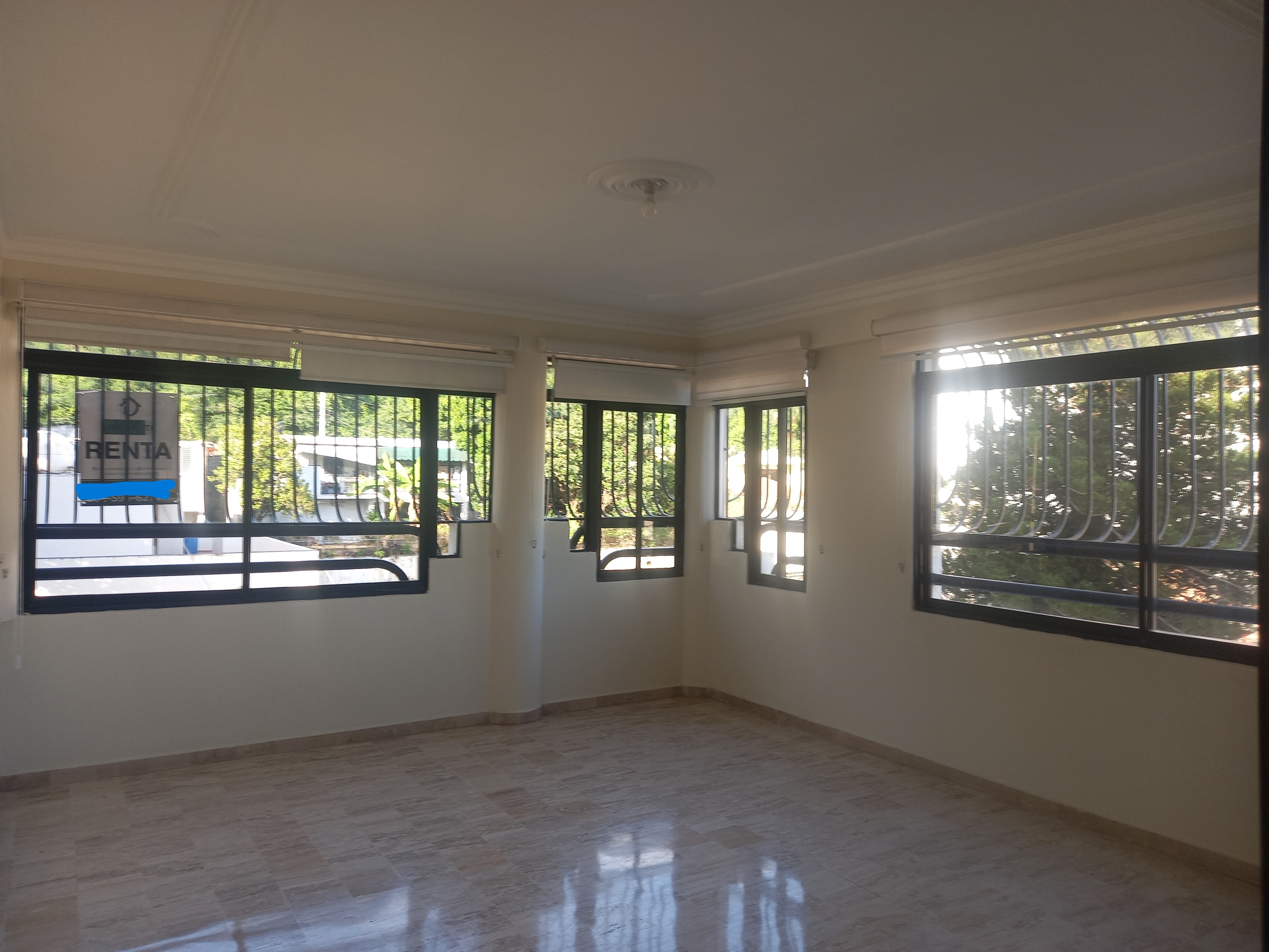 apartamentos - Hermoso apartamento en Cerros de Gurabo 0