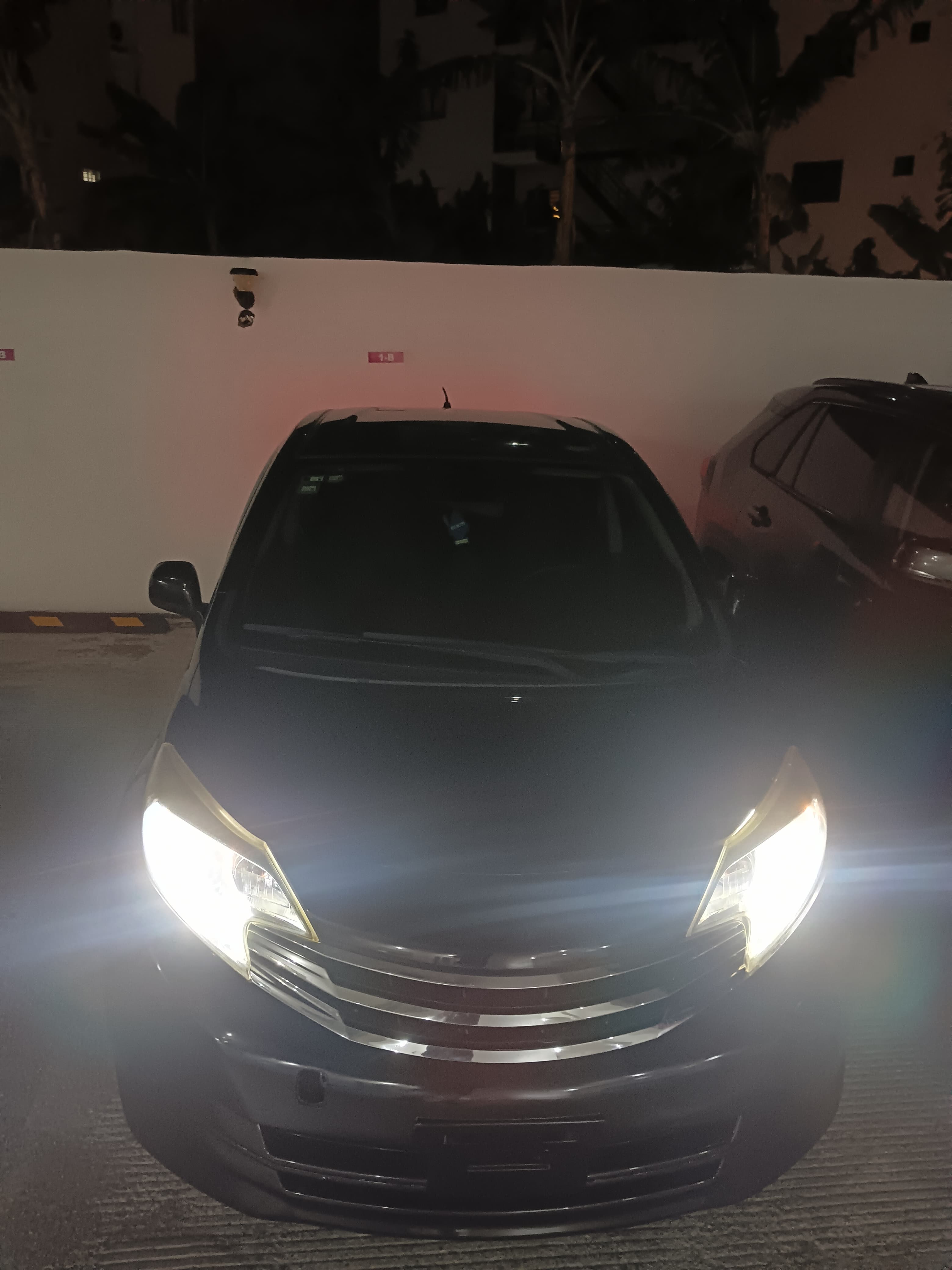 carros - Se Vende NISSAN NOTE RIDER 2015 6