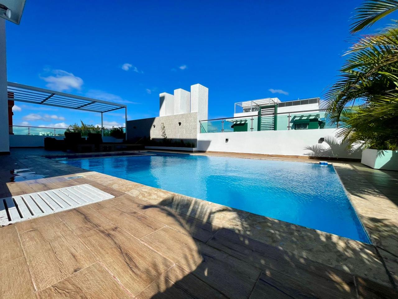 apartamentos - El lujo que mereces!
Espacioso apartamento en Torre moderna de Alma Rosa 1ra  0