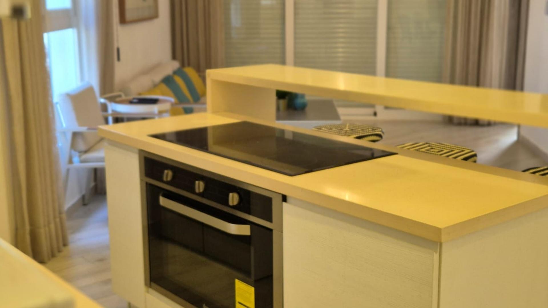 apartamentos - Beachfront Apartment in Los Corales 9