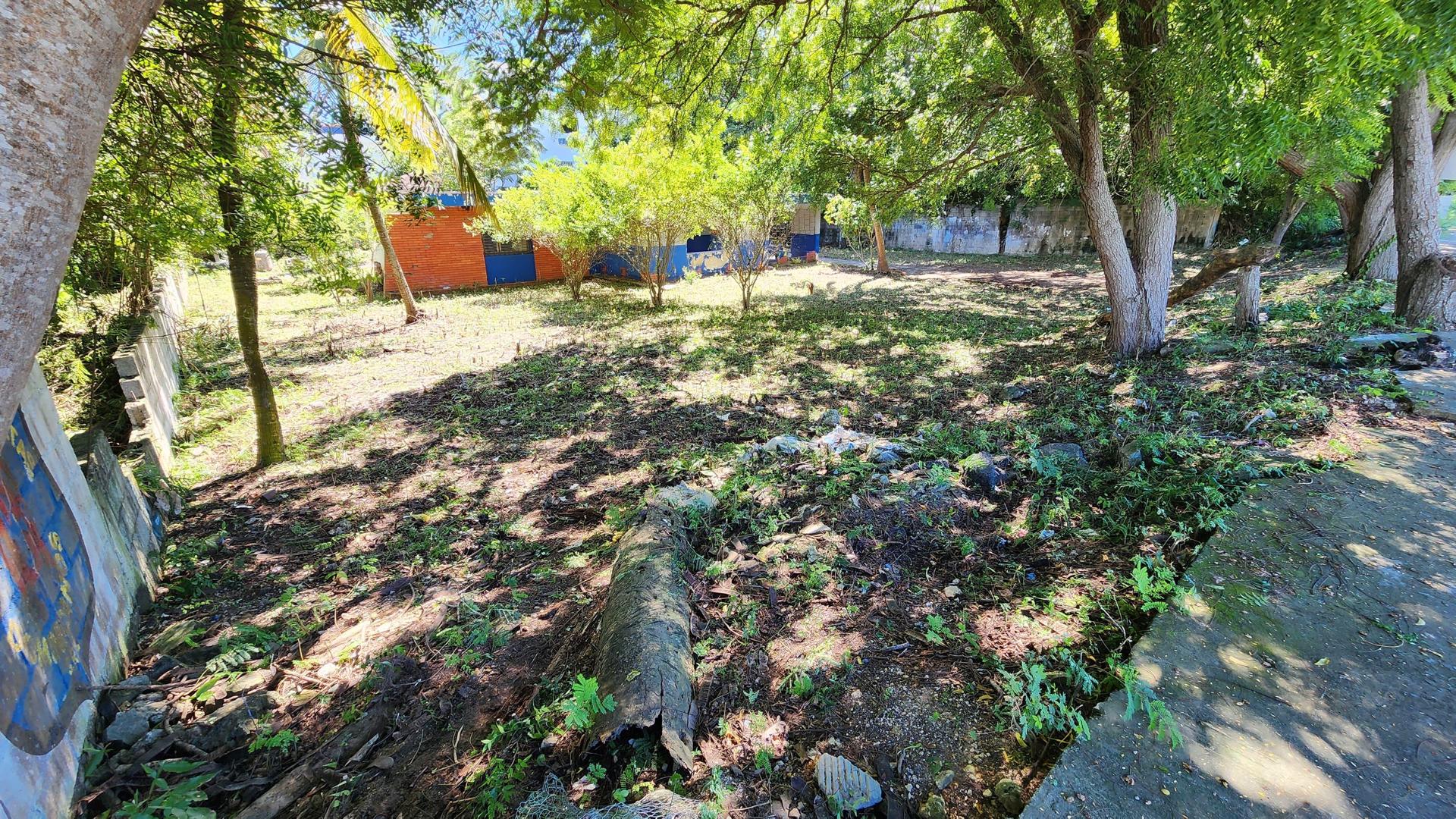 solares y terrenos - Solar en venta, juan Dolio en la Av. Boulevad 2