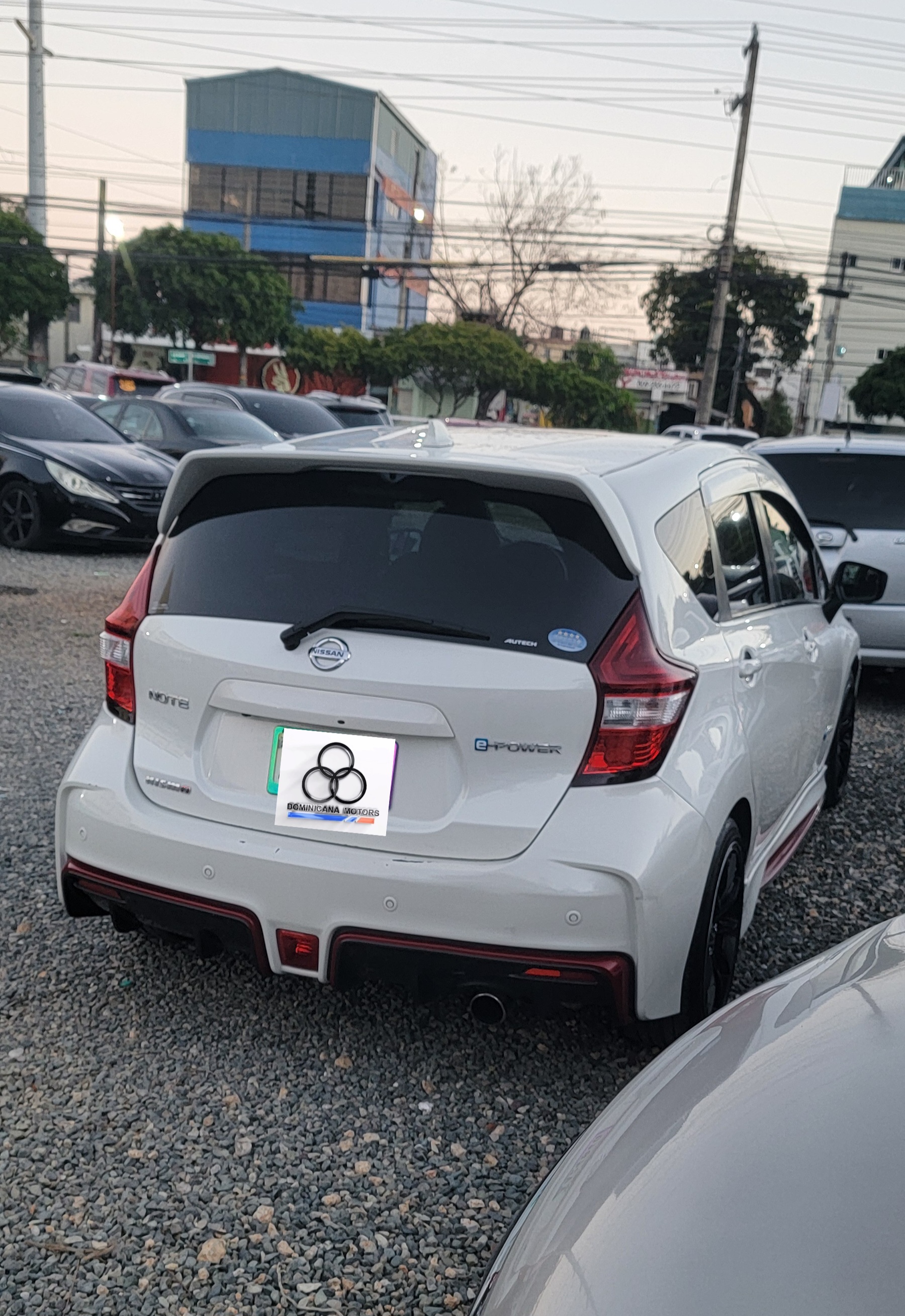 carros - NISSAN  NOTE 2018 3