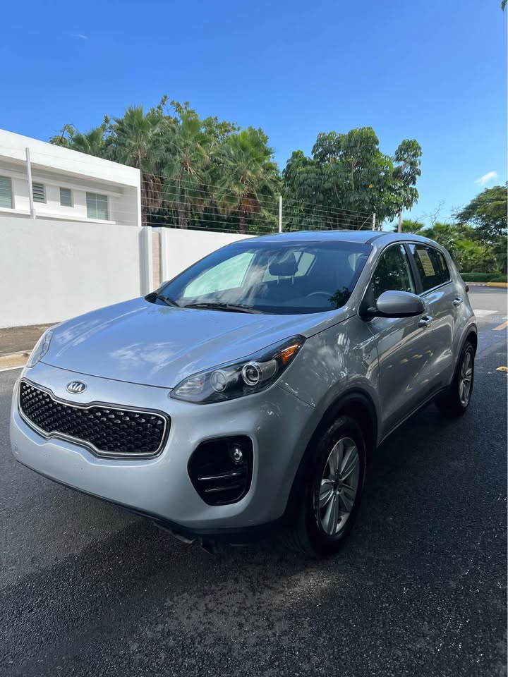 jeepetas y camionetas - Kia Sportage LX 2019 Negociable 0