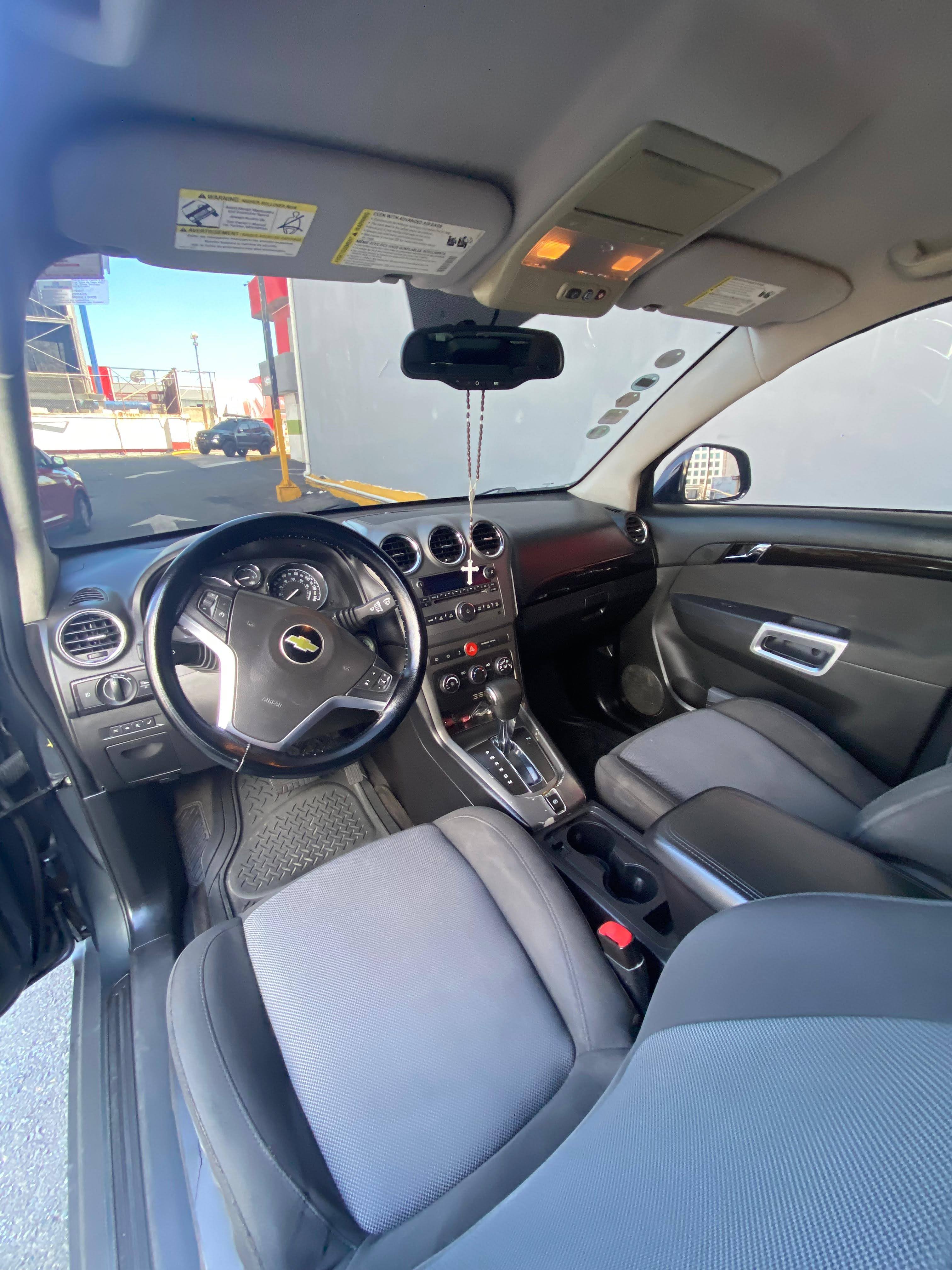 jeepetas y camionetas - Oportunidad Chevrolet Captiva Sport 2013
 4