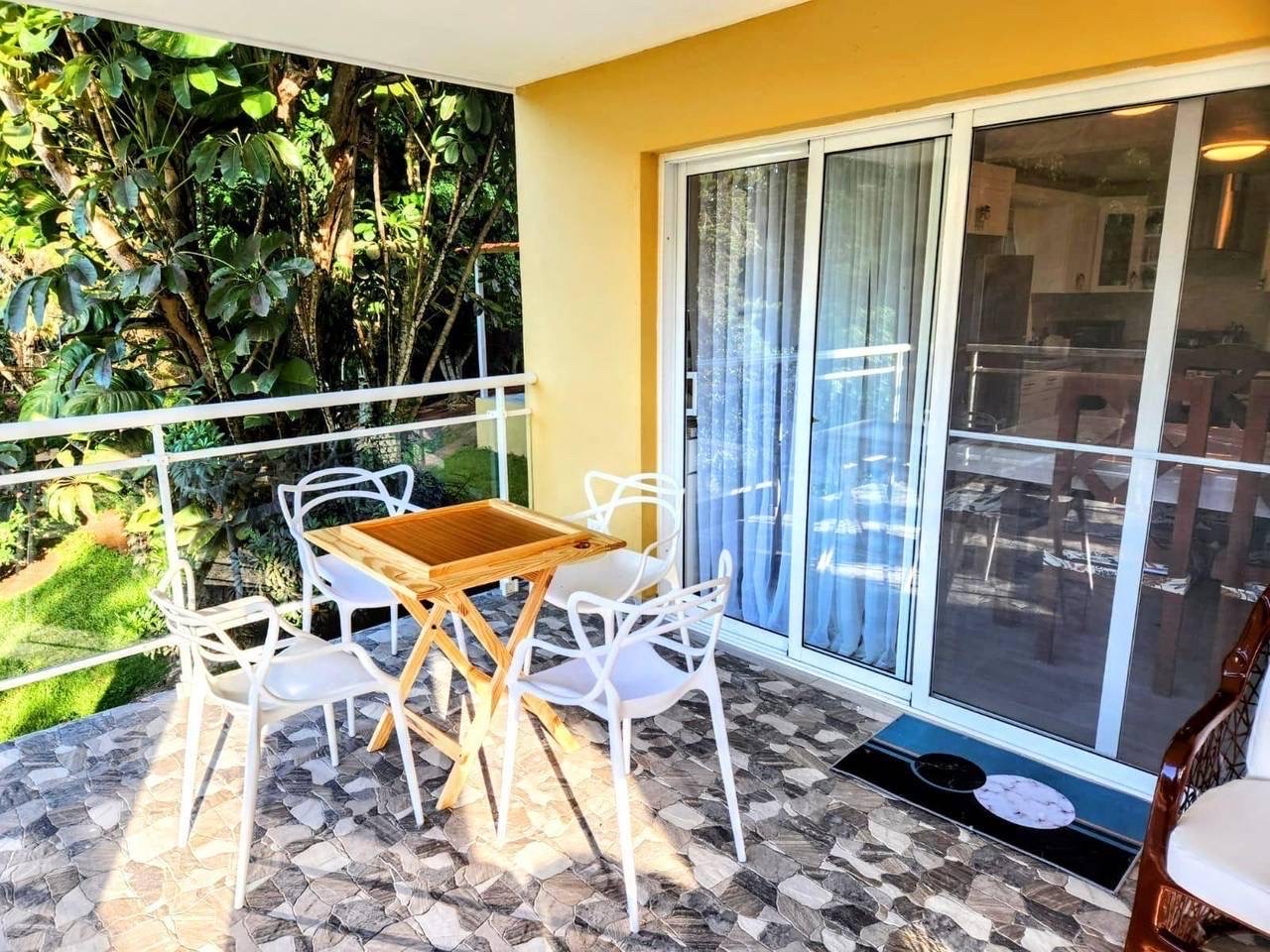 casas vacacionales y villas - venta de Villa amueblada en Jarabacoa con picuzzi 4,700mts República Dominicana  9