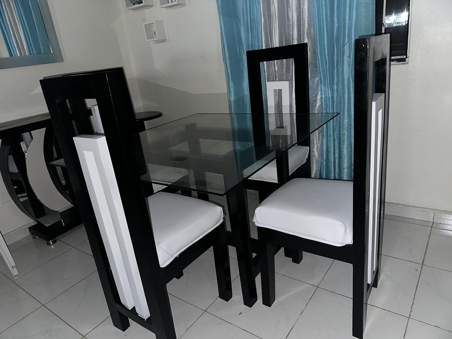 muebles y colchones - Juego de comedor  0