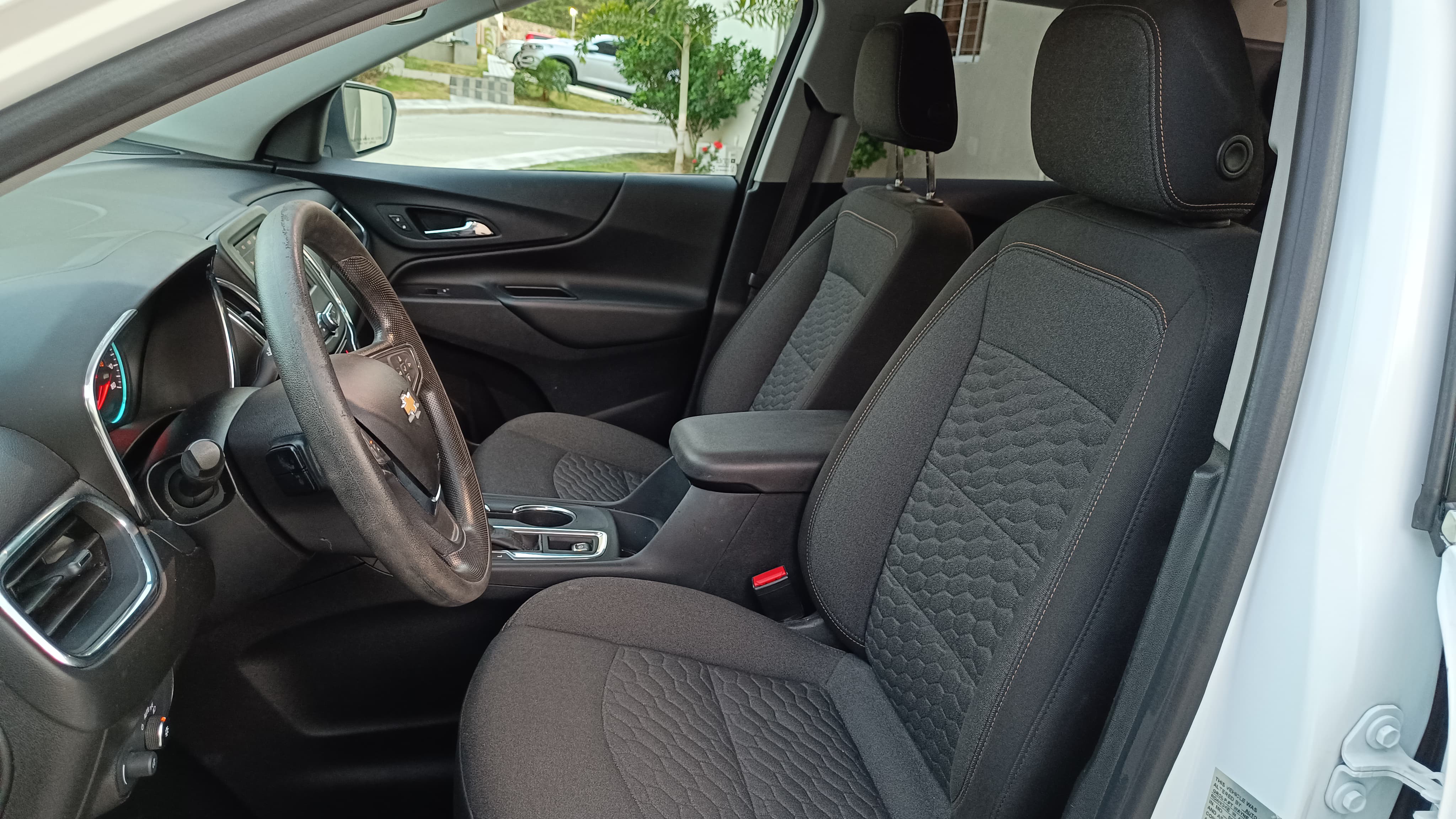 jeepetas y camionetas - CHEVROLET EQUINOX 2020 (COMO NUEVA) 6