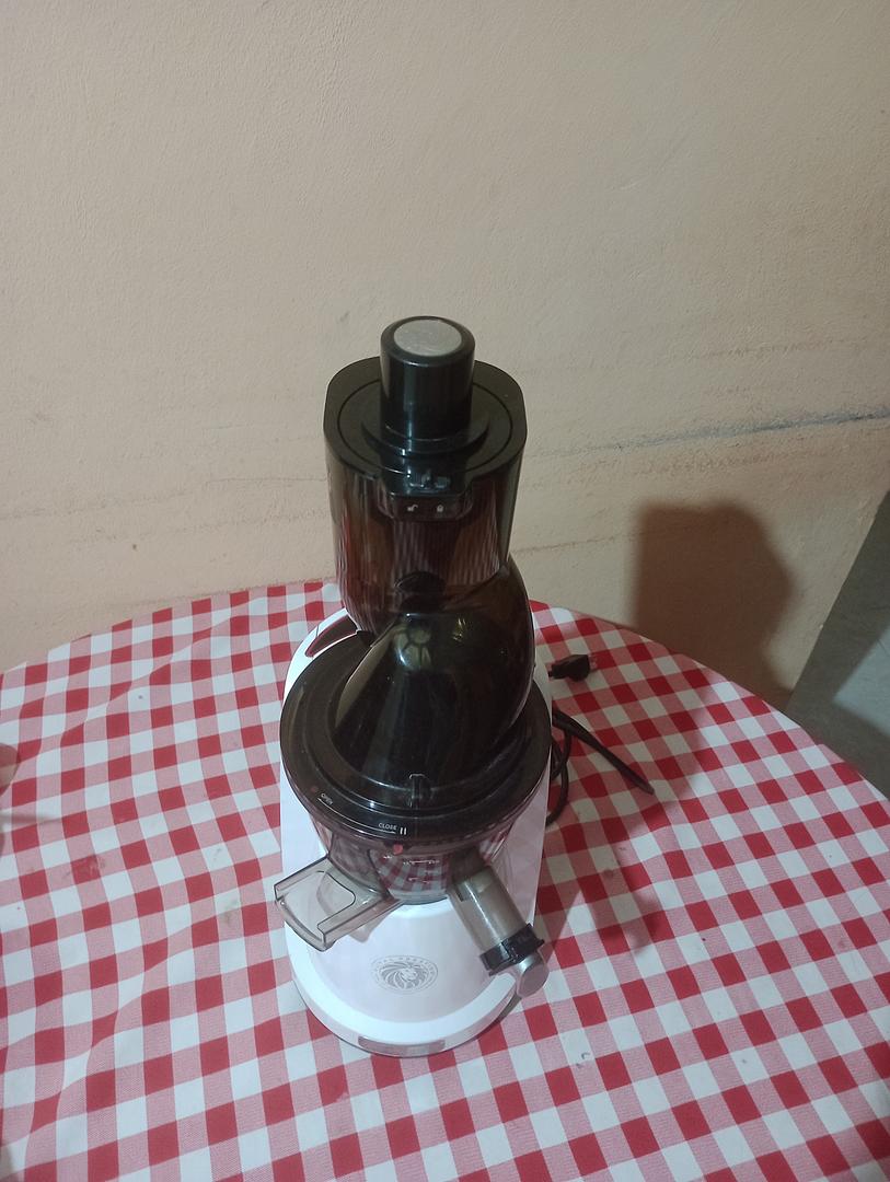 cocina - vendo extractor de jugo Royal Prestige en muy buenas condiciones $45000 3