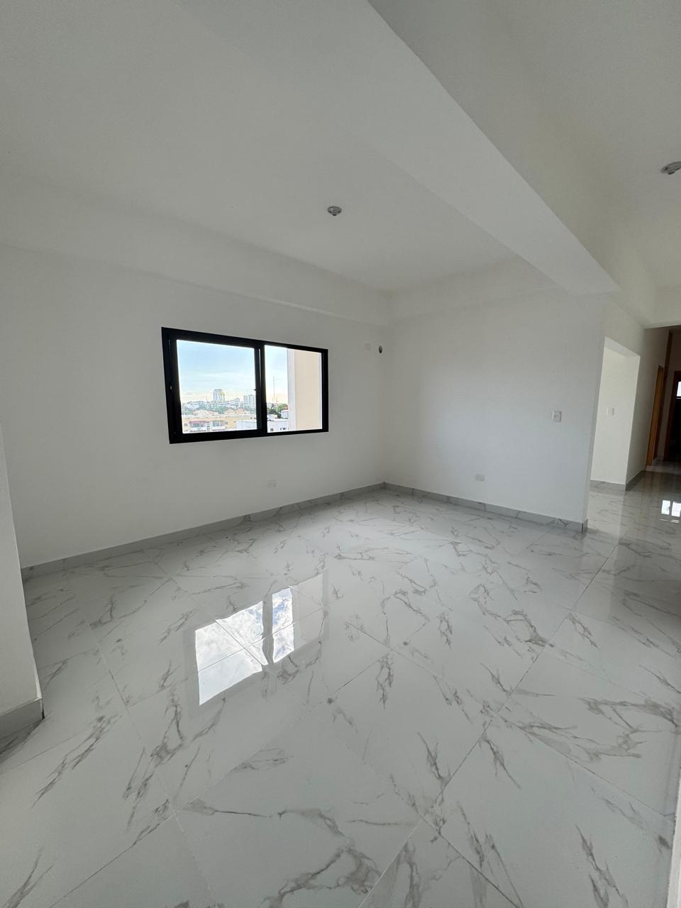 apartamentos - APARTAMENTO EN TORRE ENSANCHE OZAMA 4