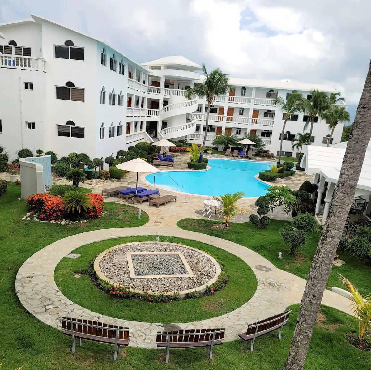 apartamentos - Vendo este hermoso apartamento tipo estudio en Ocean Palm Cabarete Puerto Plata 5