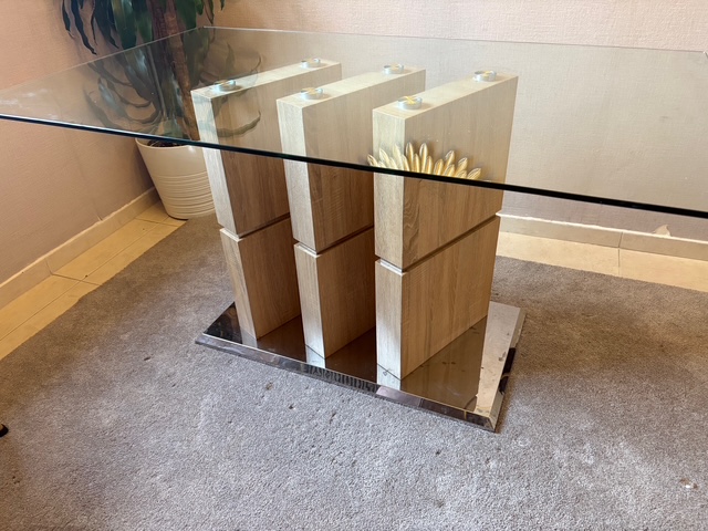 muebles y colchones - Mesa de Comedor con Tope de Cristal – Ilumel 3