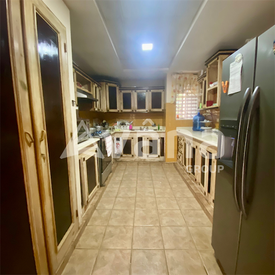 casas - Espaciosa casa de venta en Las Dianas  7
