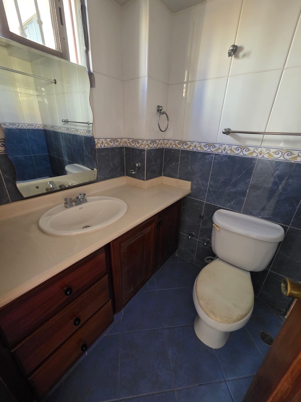 apartamentos -  Se alquila apartamento en Bella Vista, IV nivel !  7