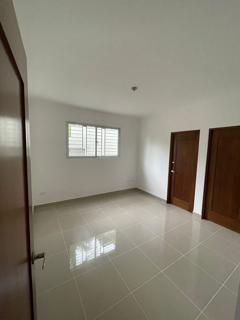 apartamentos - PRIMER NIVEL DISPONIBLE EN VILLA MARÍA, SANTIAGO
Residencial Augusto III 8