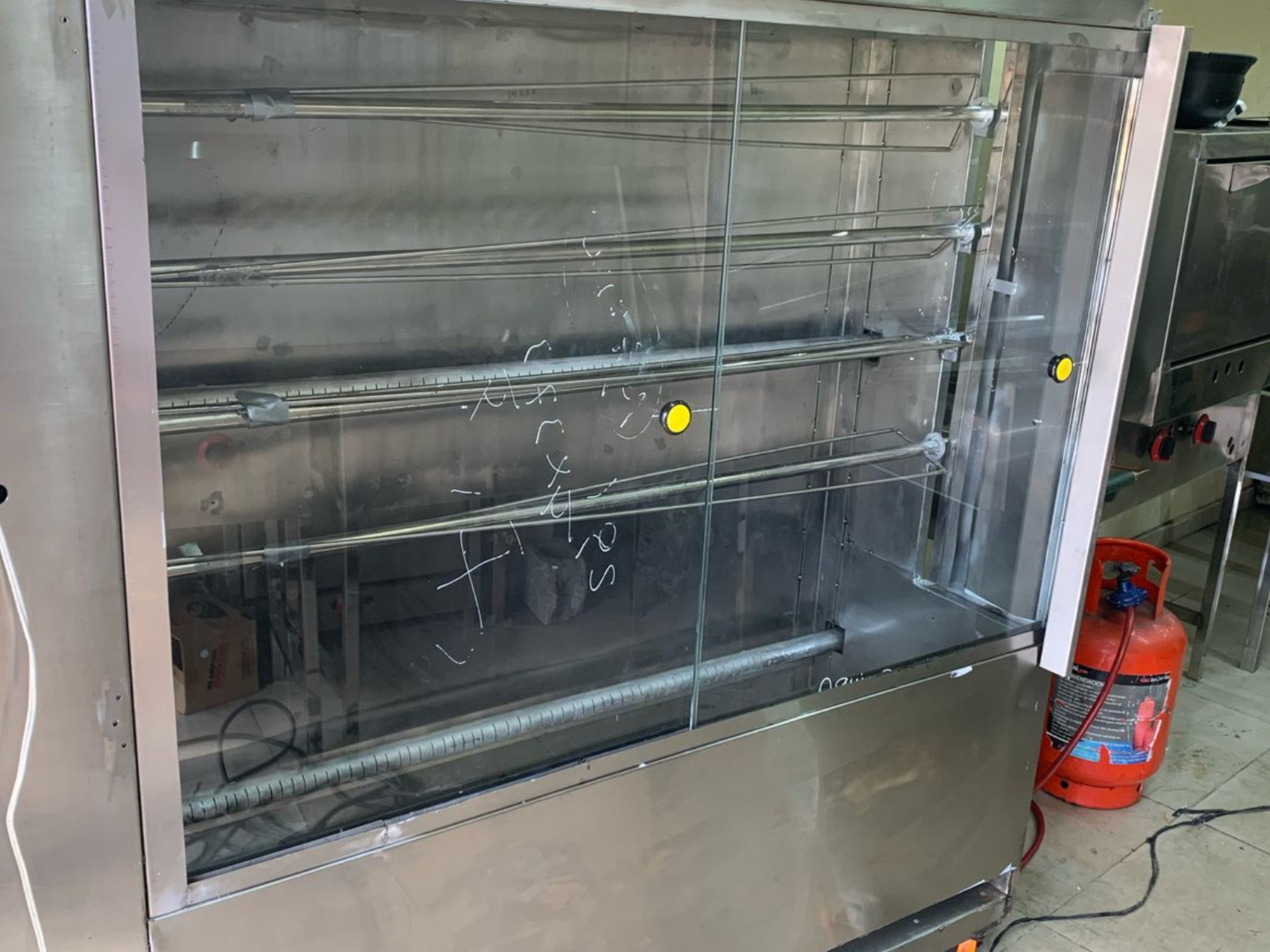 equipos profesionales - ROSTIZADOR DE 36 A 40 POLLOS OFERTA 0