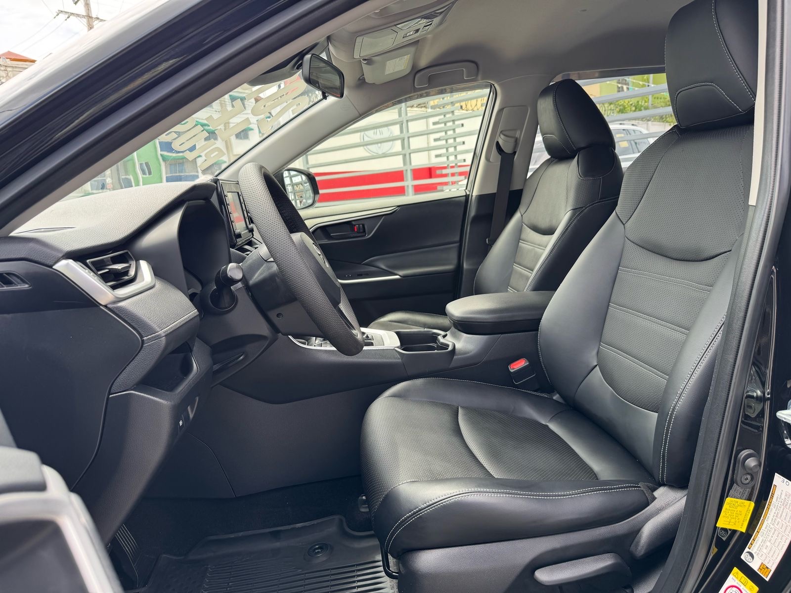 jeepetas y camionetas - 🚙TOYOTA RAV4 2019 LE PLUS.🇺🇸💎 5