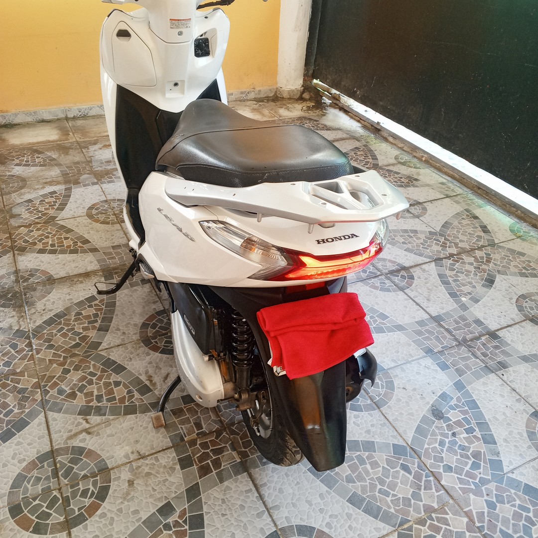 motores y pasolas - Honda leed pecho paloma up13  4