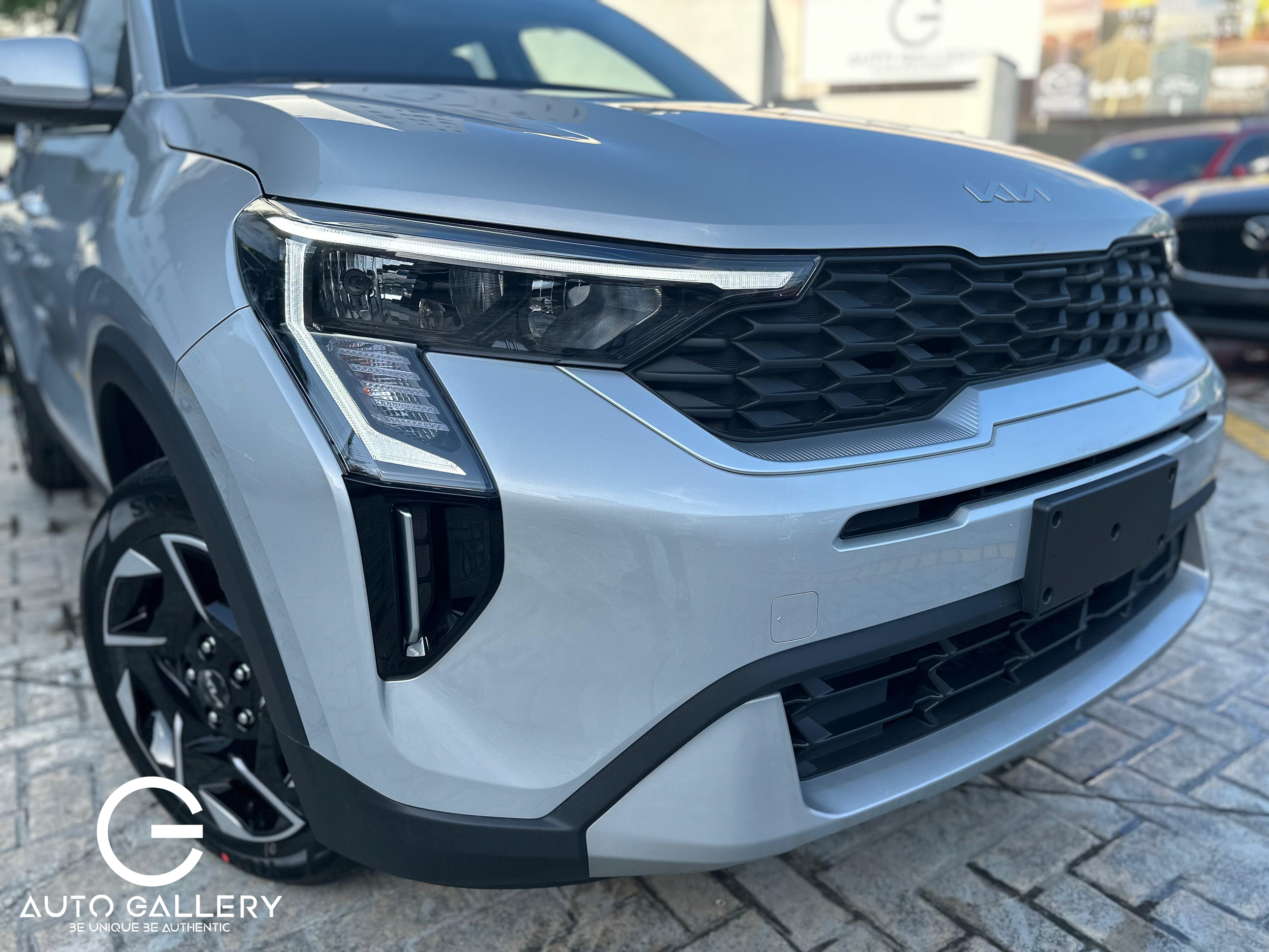 jeepetas y camionetas - KIA SONET 2025  1