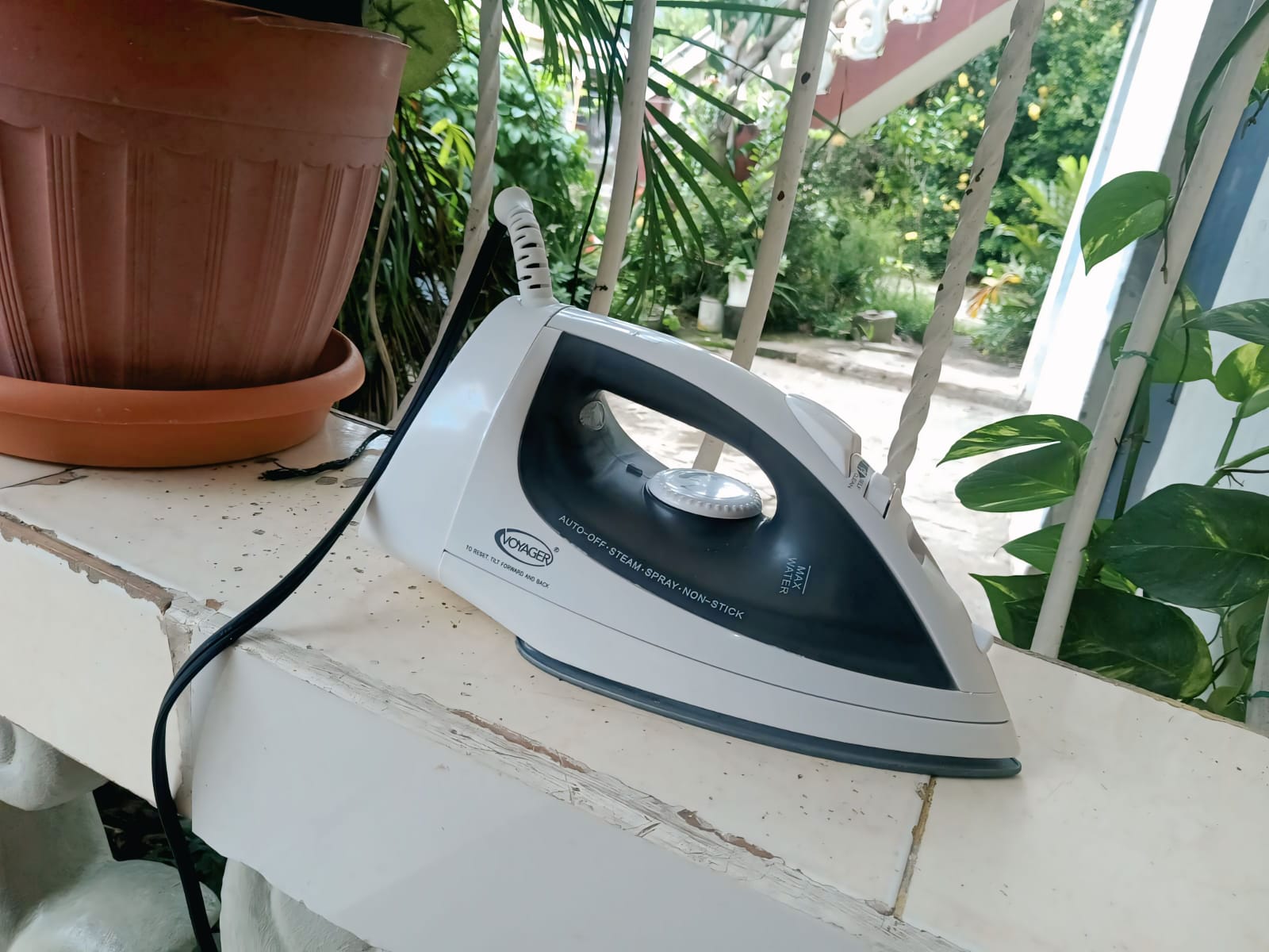 electrodomesticos - Plancha de Ropa Voyager  1