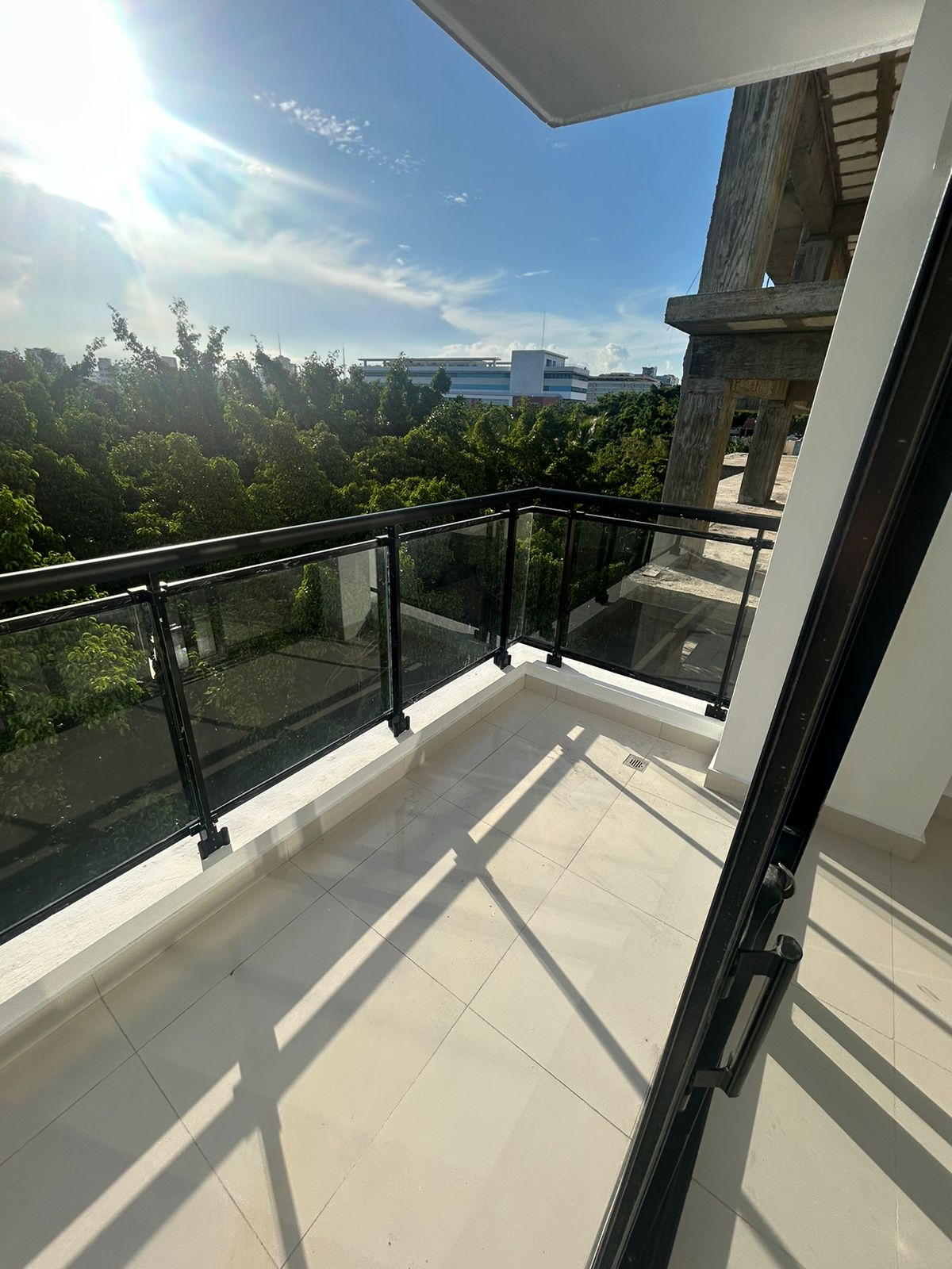 apartamentos - VENTA DE APARTAMENTO EN LA ZONA UNIVERSITARIA 7