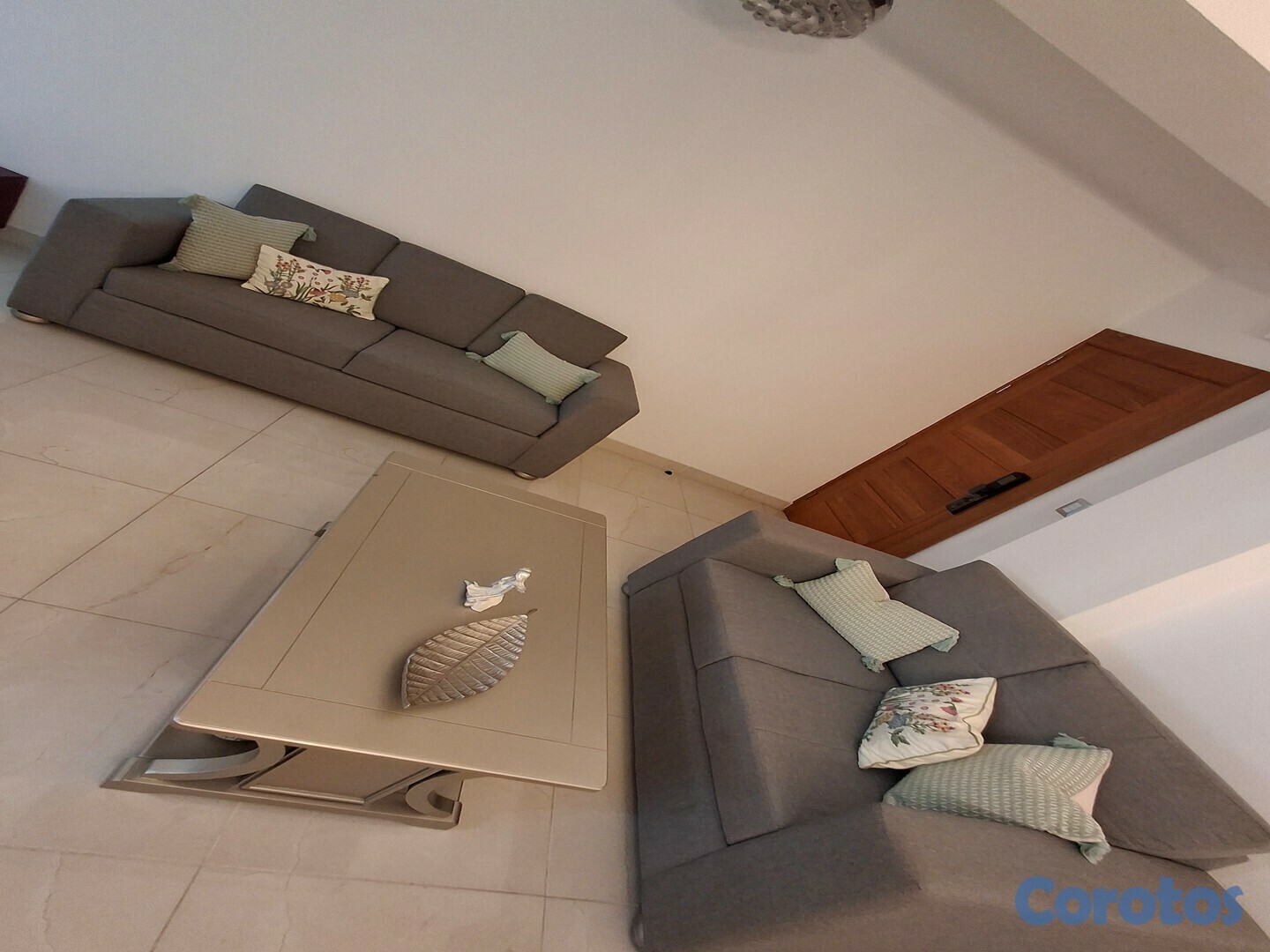 muebles y colchones - Juego de sala, 2 sofás y 1 mesa centro. 8