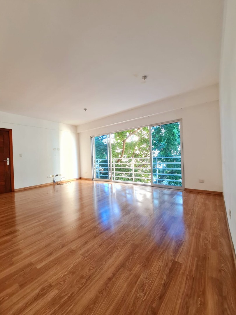 apartamentos - Sin Intermediarios En renta Aproximadamente 100 mts2. Sin cuarto del servicio. 3