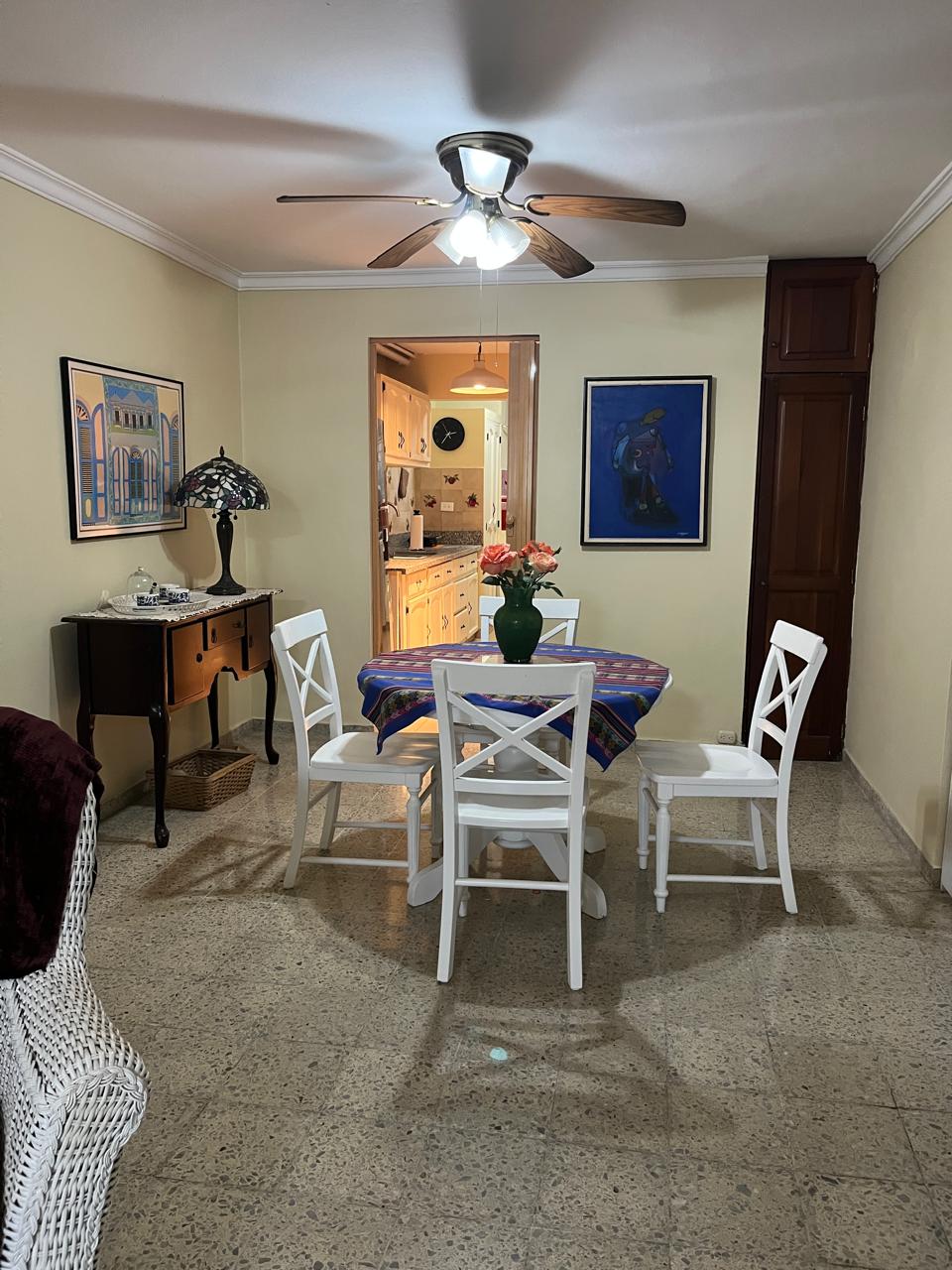 apartamentos - apartamento clásico amueblado  4