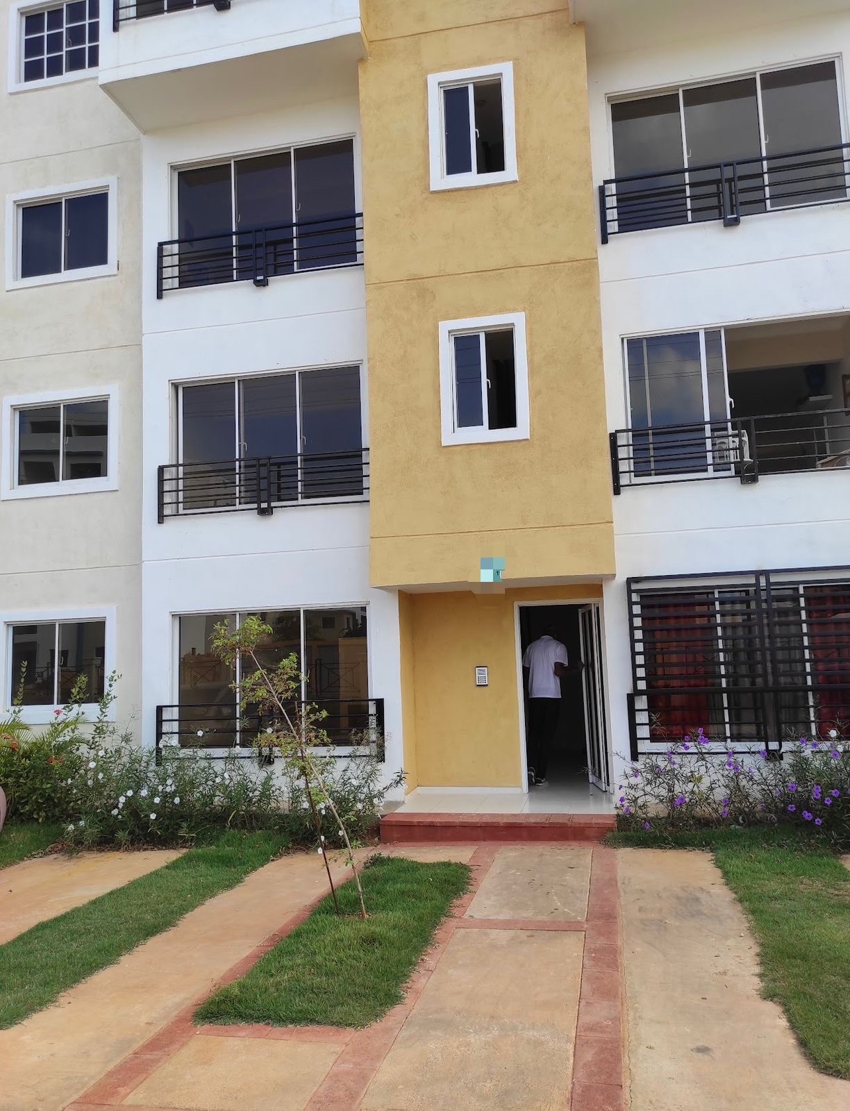 apartamentos - Se vende traspaso apartamento Sembrador II Ciudad Juan Bosch leer descripción. 3