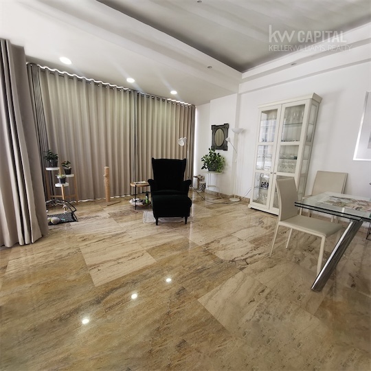 apartamentos - Venta de apartamento piso 8 en Piantini Distrito Nacional con piscina y 230mts 8