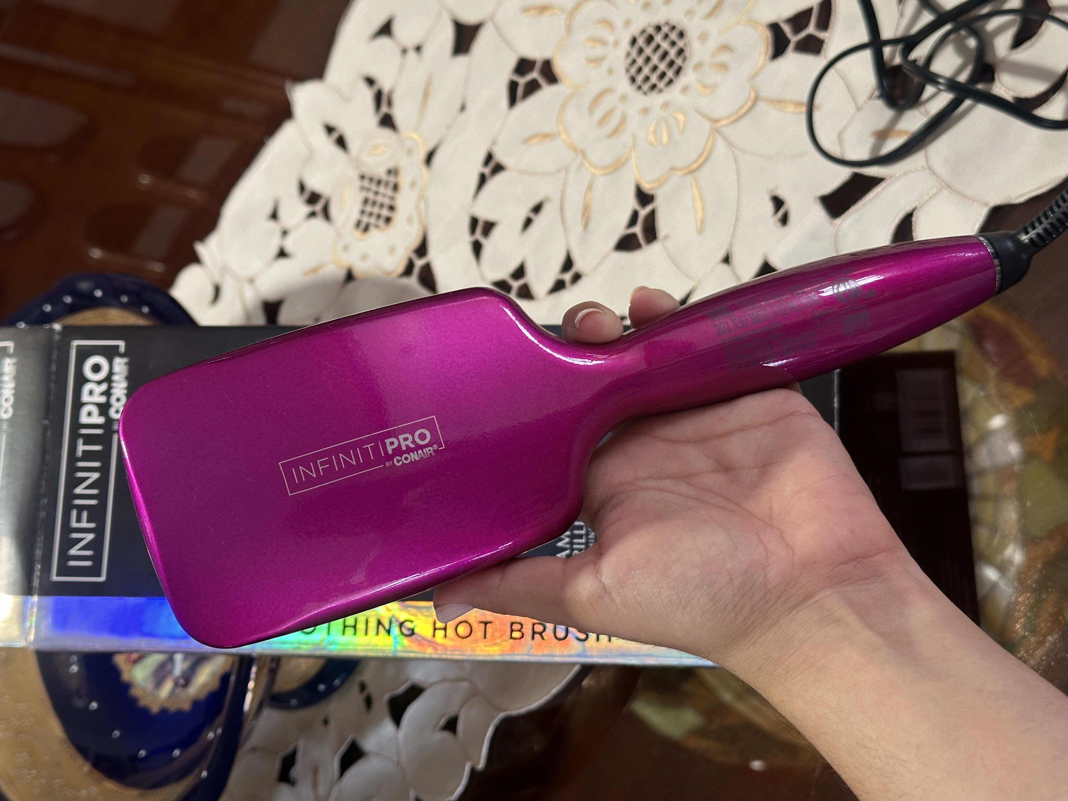 salud y belleza - Cepillo Alisador InfinitiPRO by Conair – Diamond Brilliance Hot Brush 4