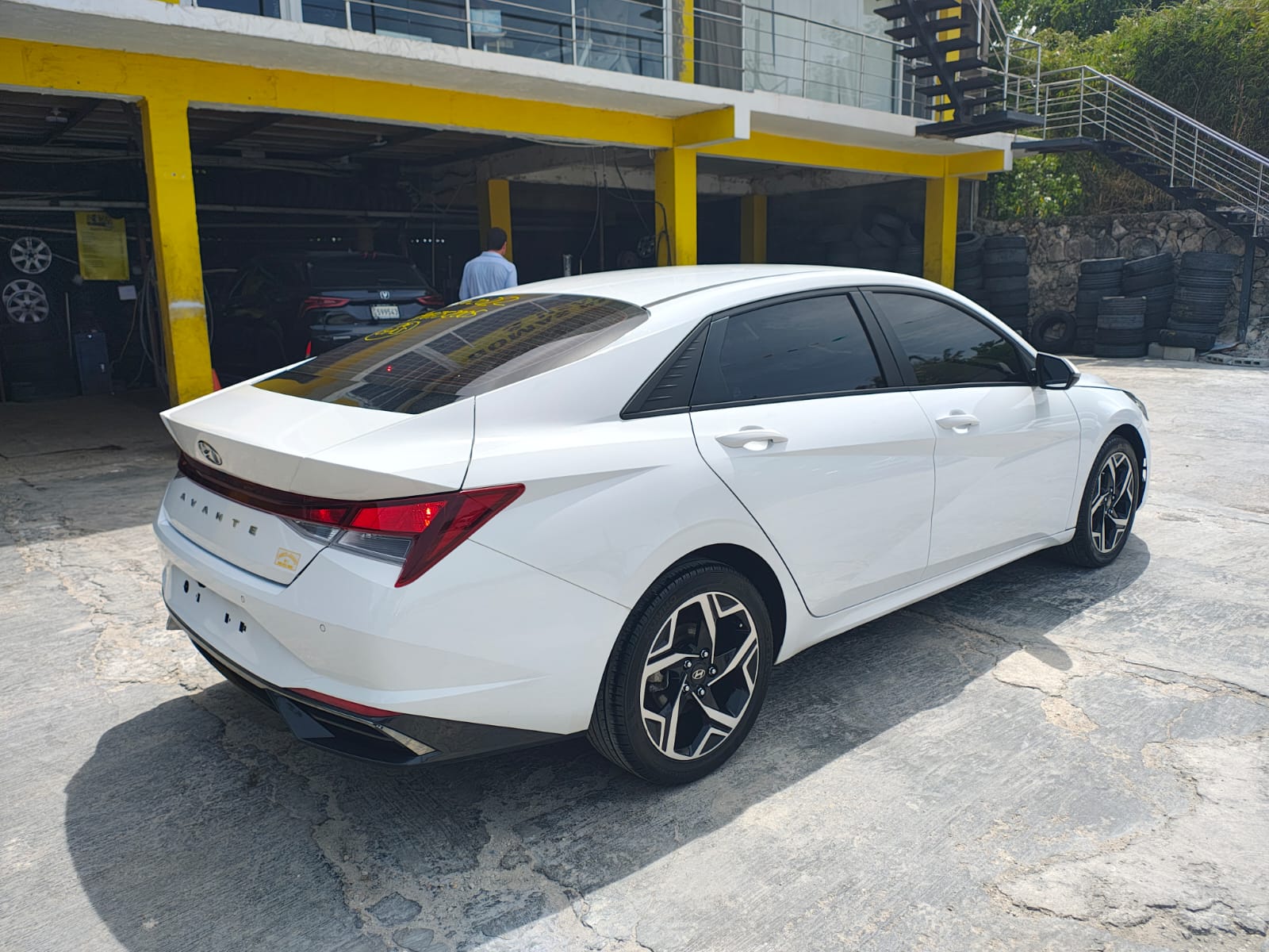 carros - HYUNDAI AVANTE 2022 UNICO enel PAIS esta en BAVARO 1