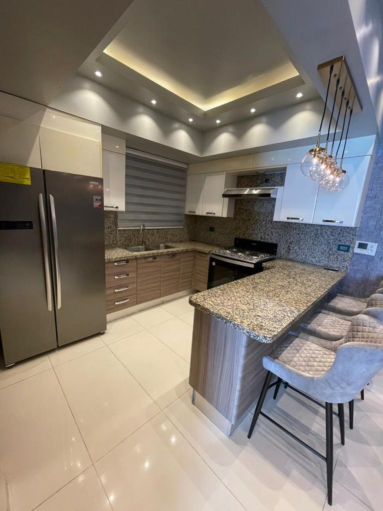 apartamentos - Apartamento amueblado Piantini Torre Villa Palmera 
Precio: USD $2,600
 8