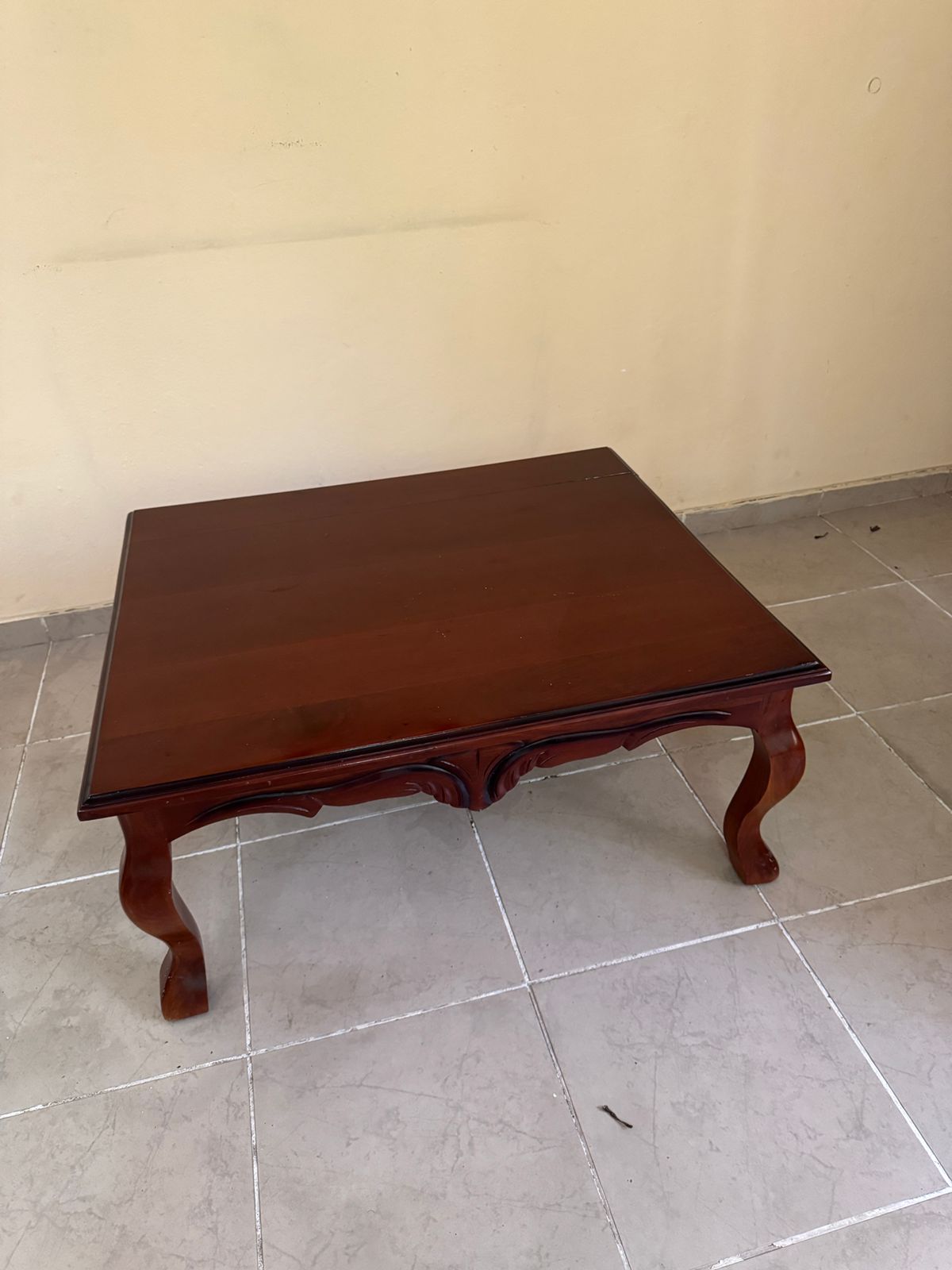 muebles y colchones - MESA DE CENTRO 100% CAOBA 2