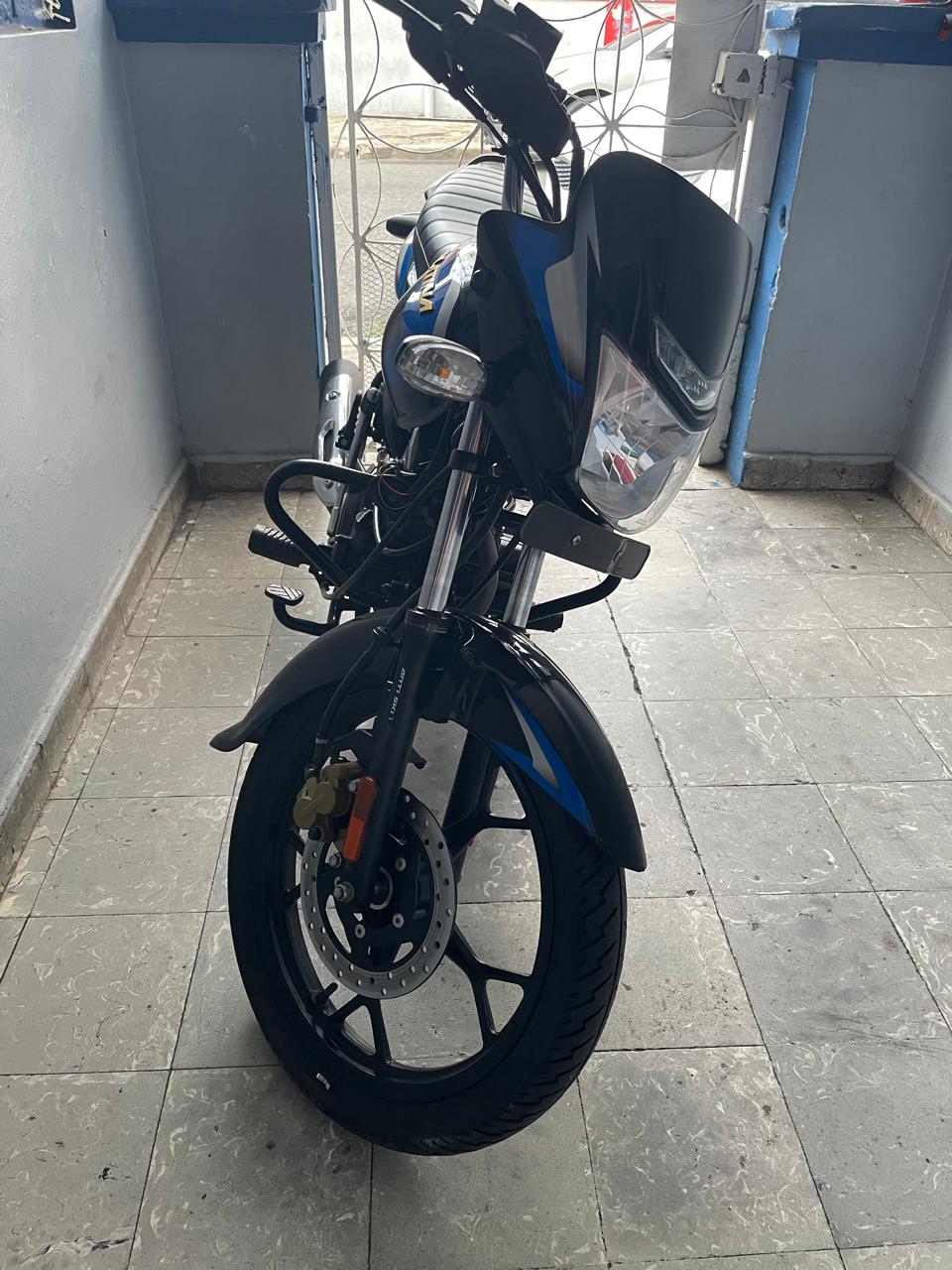 motores y pasolas - MOTOR BAJAJ 125 2024 4