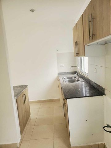 apartamentos - Apartamento en venta #24-795 de 2 habitaciones, en zona tranquila y familiar 4