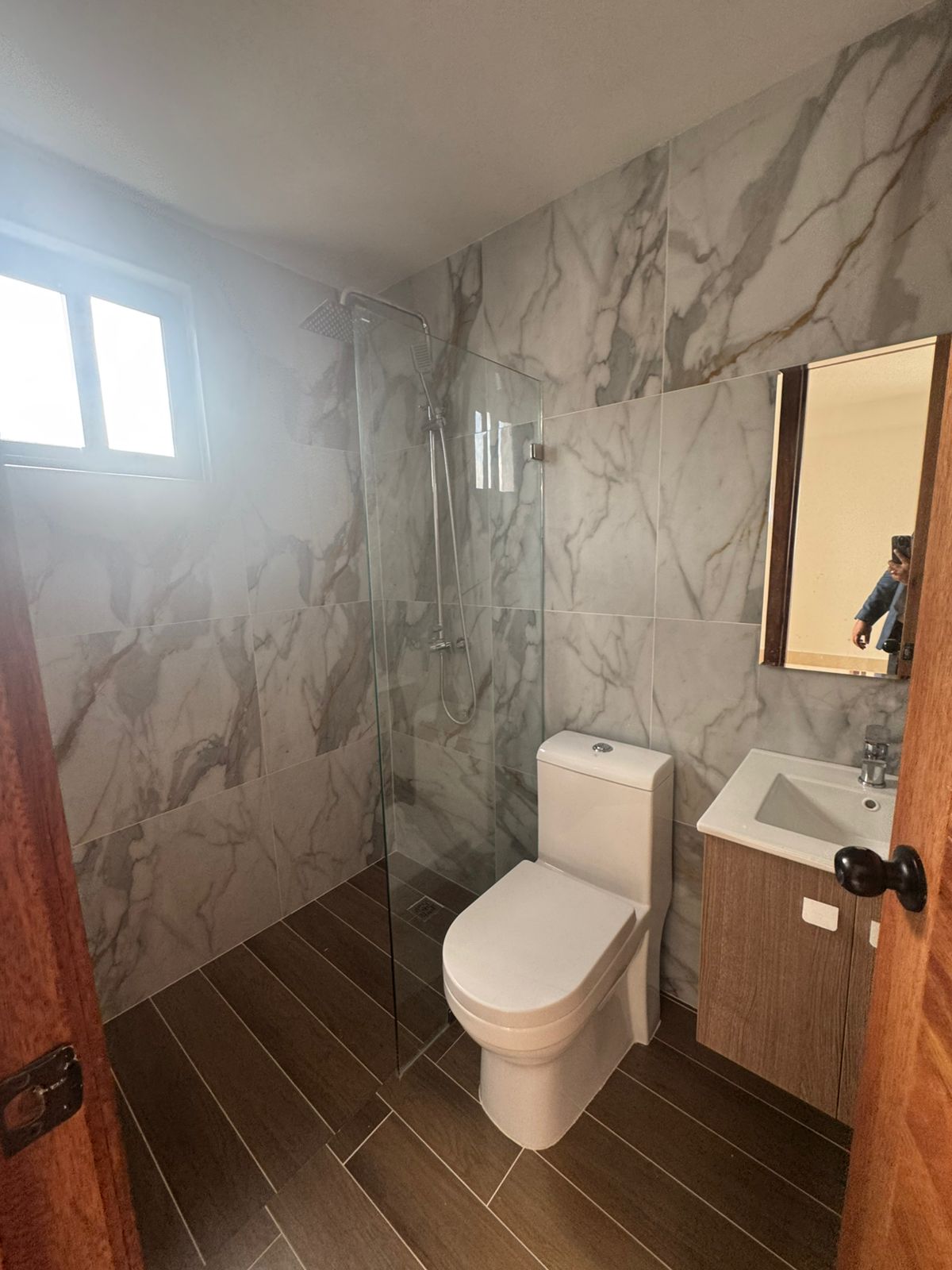apartamentos - ALQUILO Piso 7 En El Corazon de Serrallés 
CÓDIGO: PD468 1