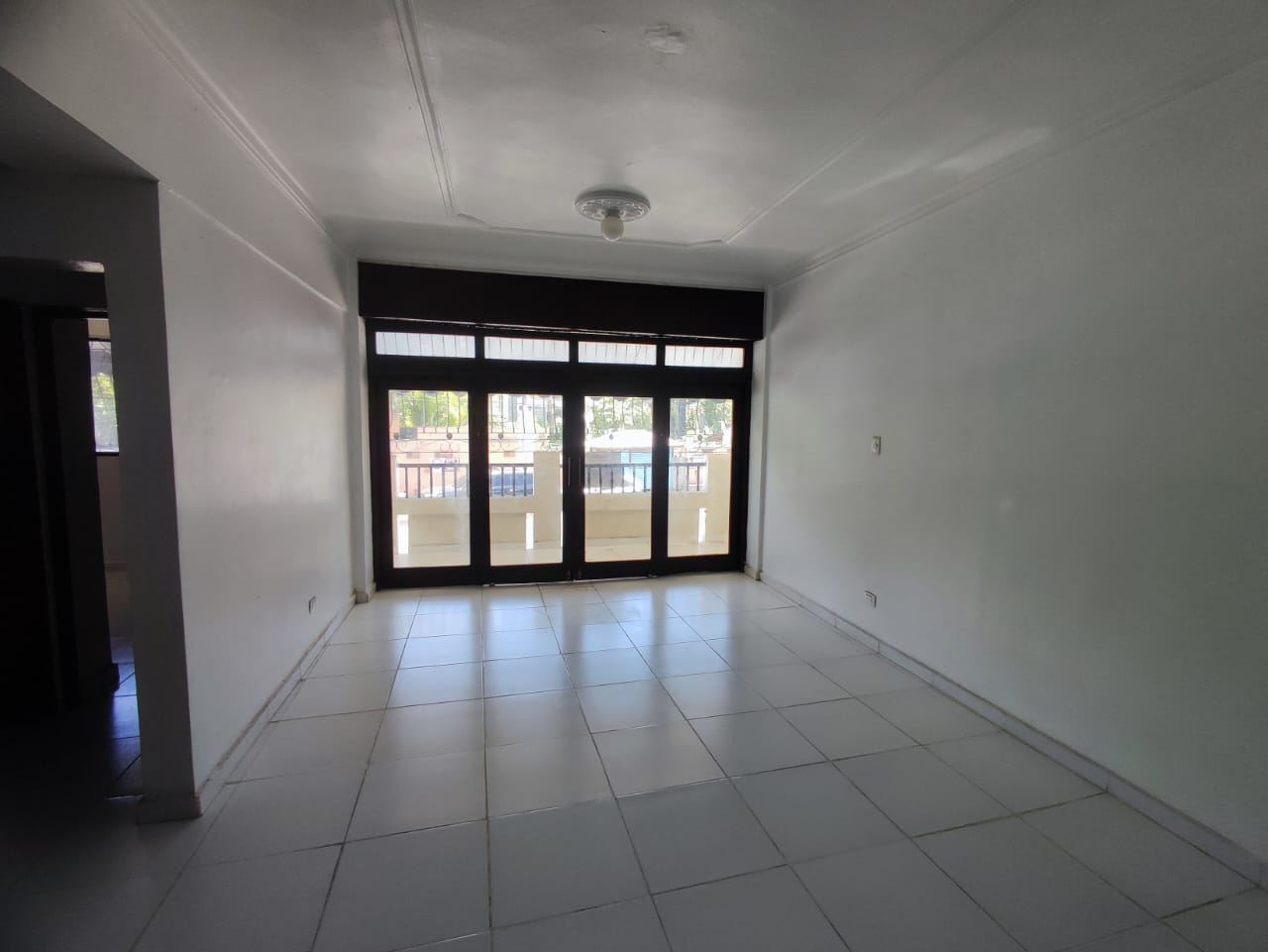 apartamentos - VENDO APARTAMENTO CÉNTRICO. JUAN PABLO DUARTE 9