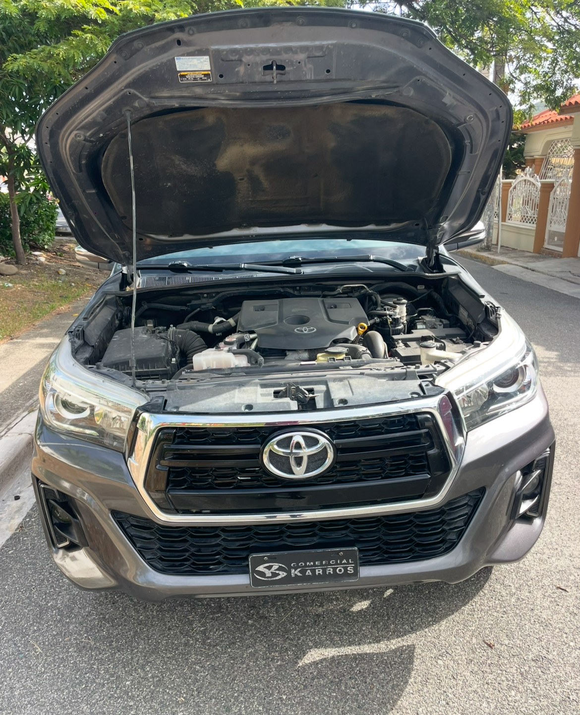 jeepetas y camionetas - Toyota Hilux SRV 2019 7