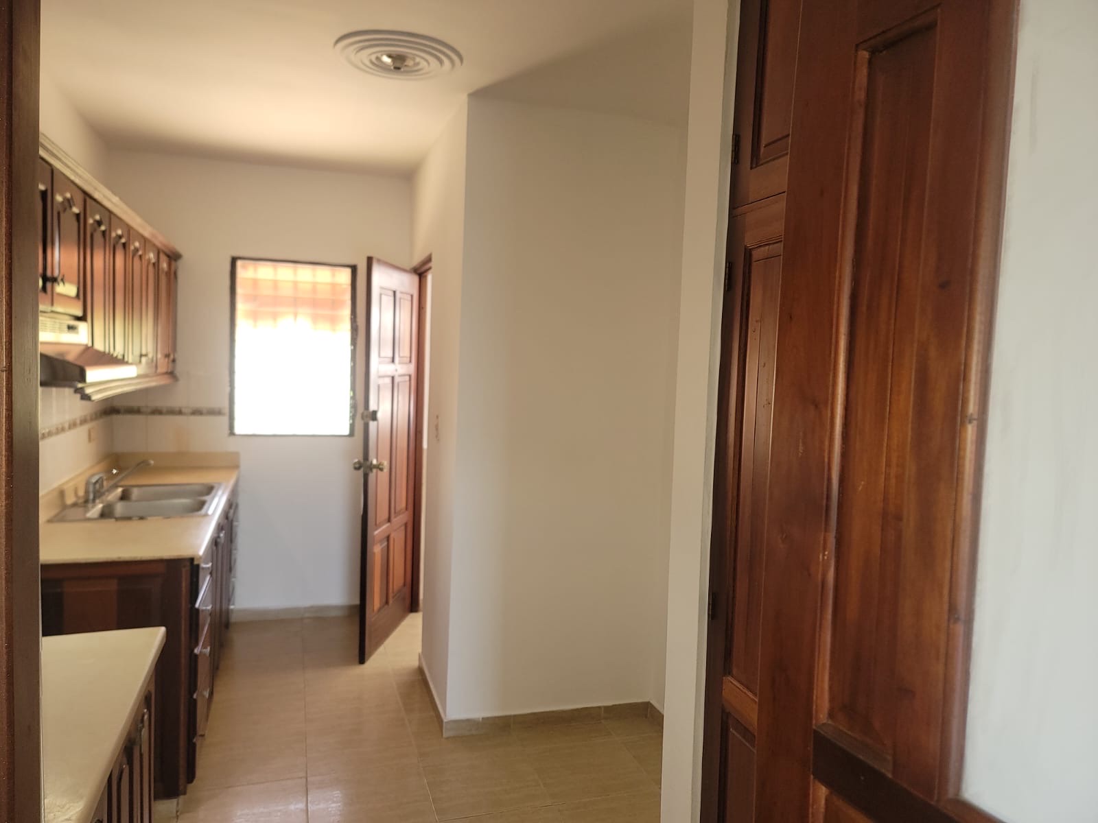 apartamentos - Se alquila en el Renacimiento 2