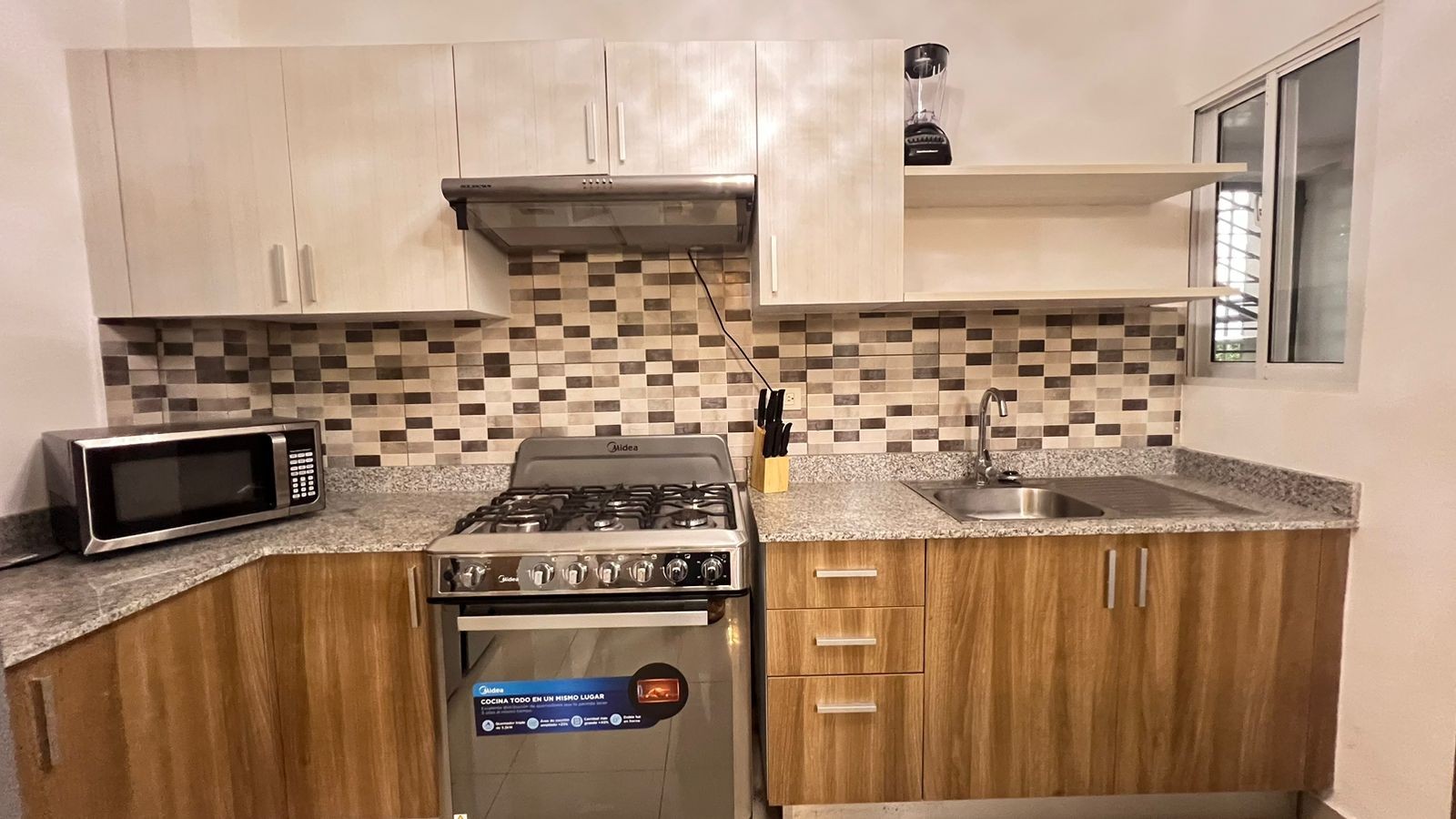 apartamentos - Apartamento disponible en Av. Hispanoamericana 3
