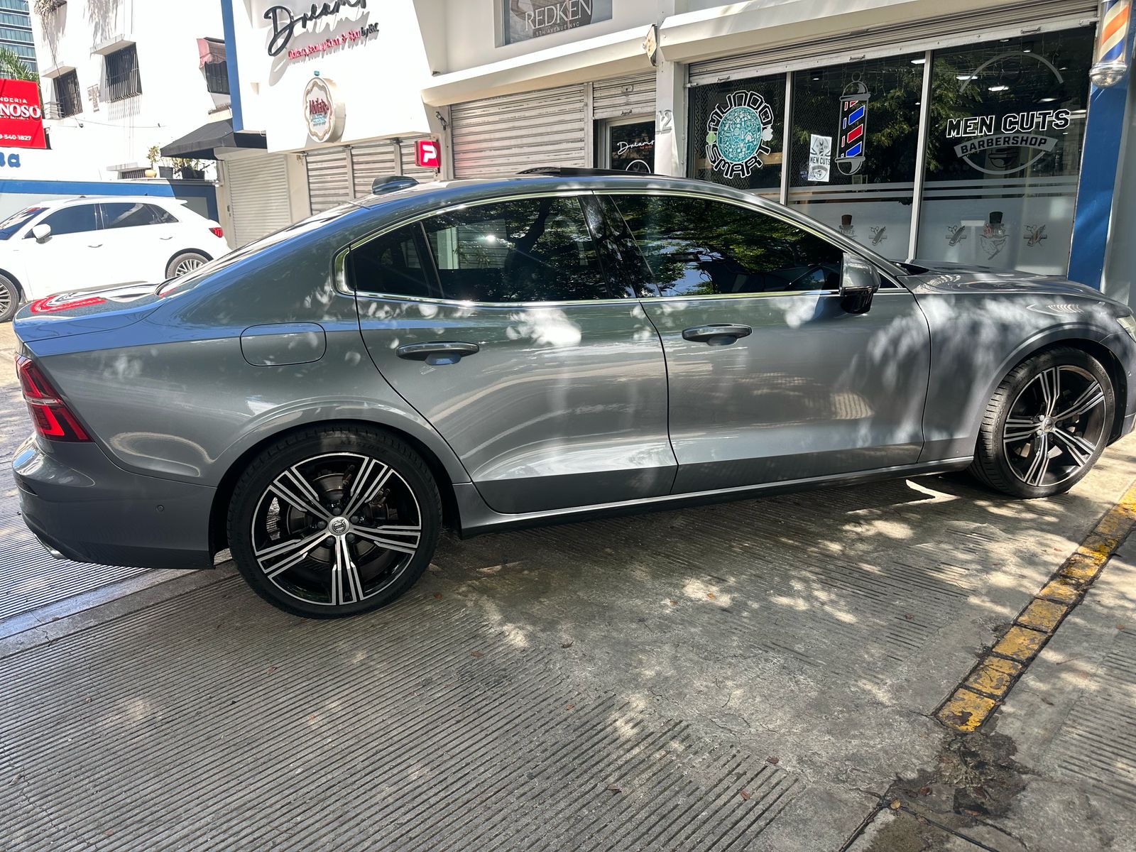 carros - Volvo   S60 T5 INSCRIPTION  2020 V4 2.0 turbo 4