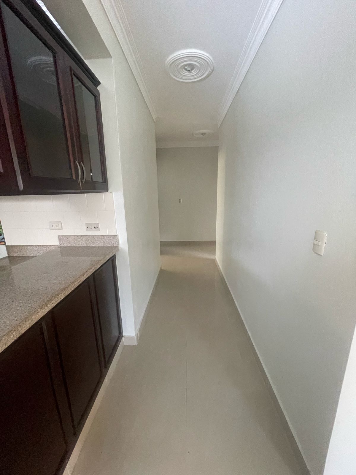 casas - CASA EN VENTA EN LOS RIELES DE GURABO, SANTIAGO. 6