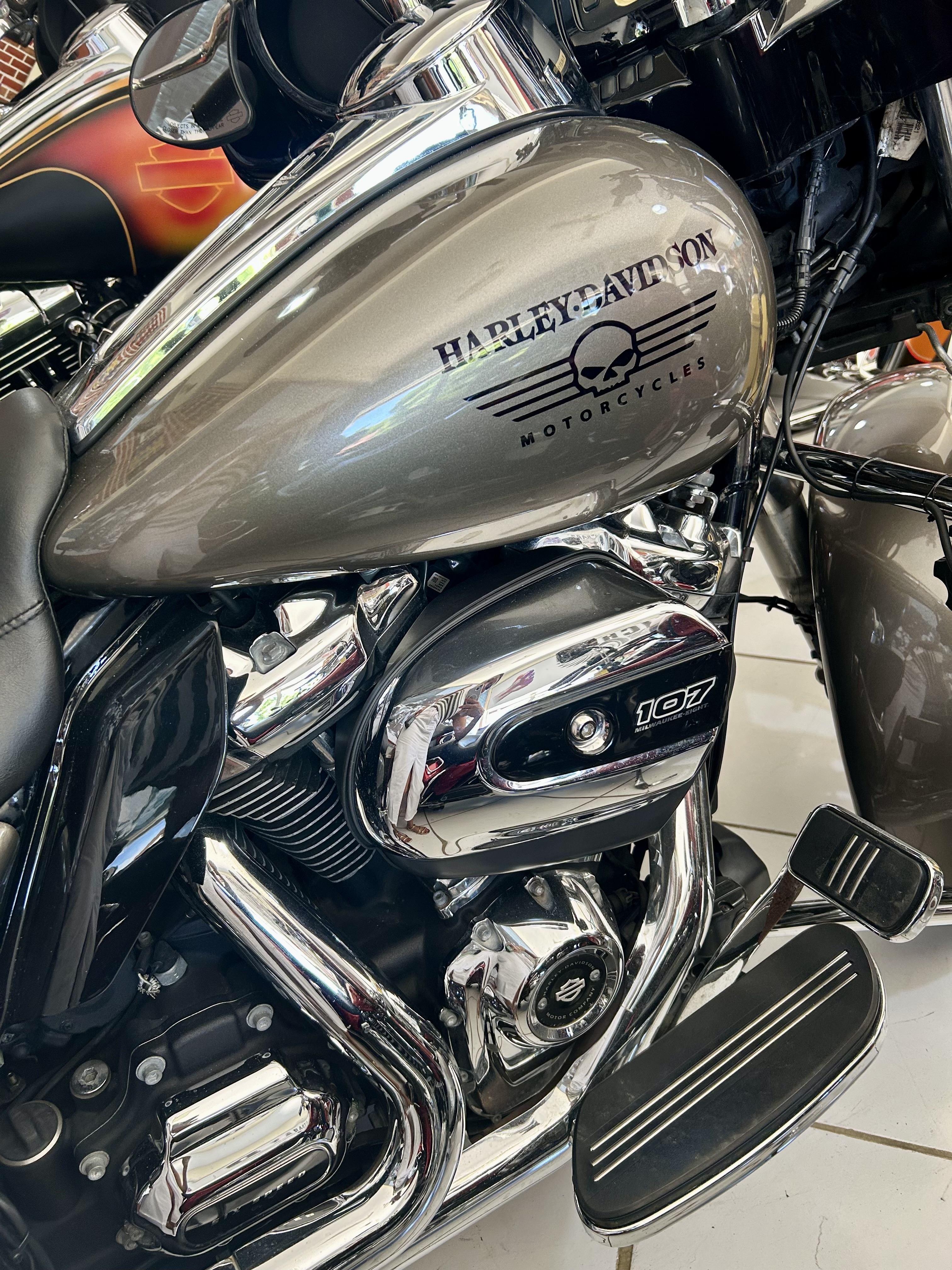 motores y pasolas - Harley Davidson Street Glide año 2017 8