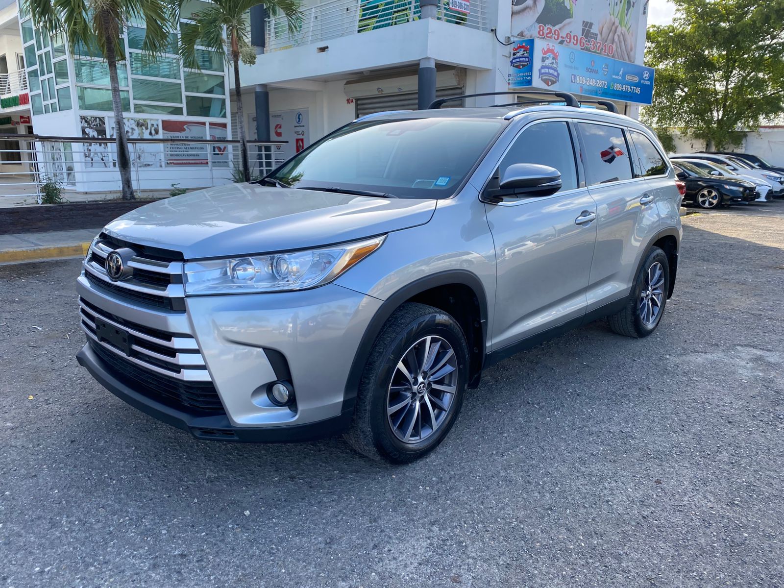 jeepetas y camionetas - Toyota Highlander 2019 SE 4X4 Excelente estado! 1