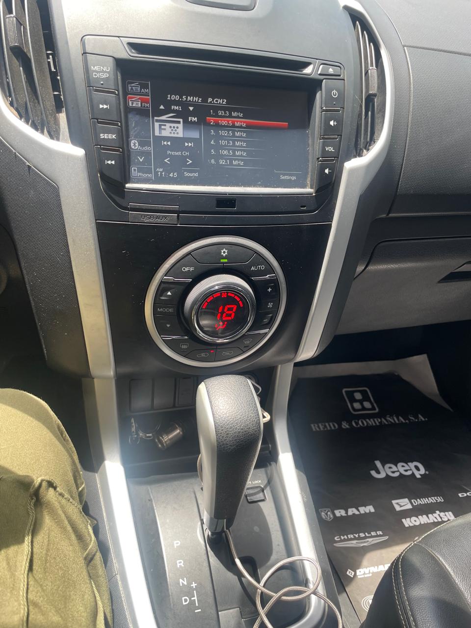 jeepetas y camionetas - camioneta isuzu dmax 2019, unico dueño 1