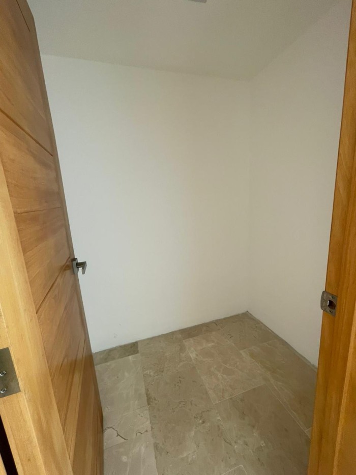 apartamentos - Se alquila Apto con linea Blanca Piantini 5