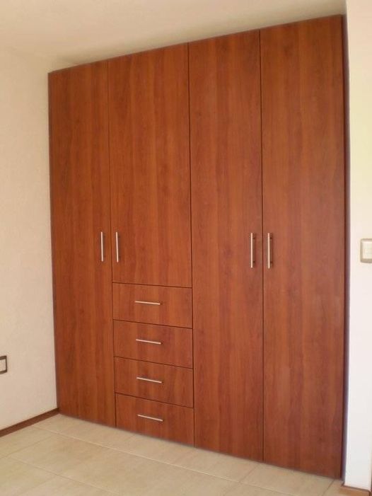 muebles y colchones - Puertas de closet en madera 